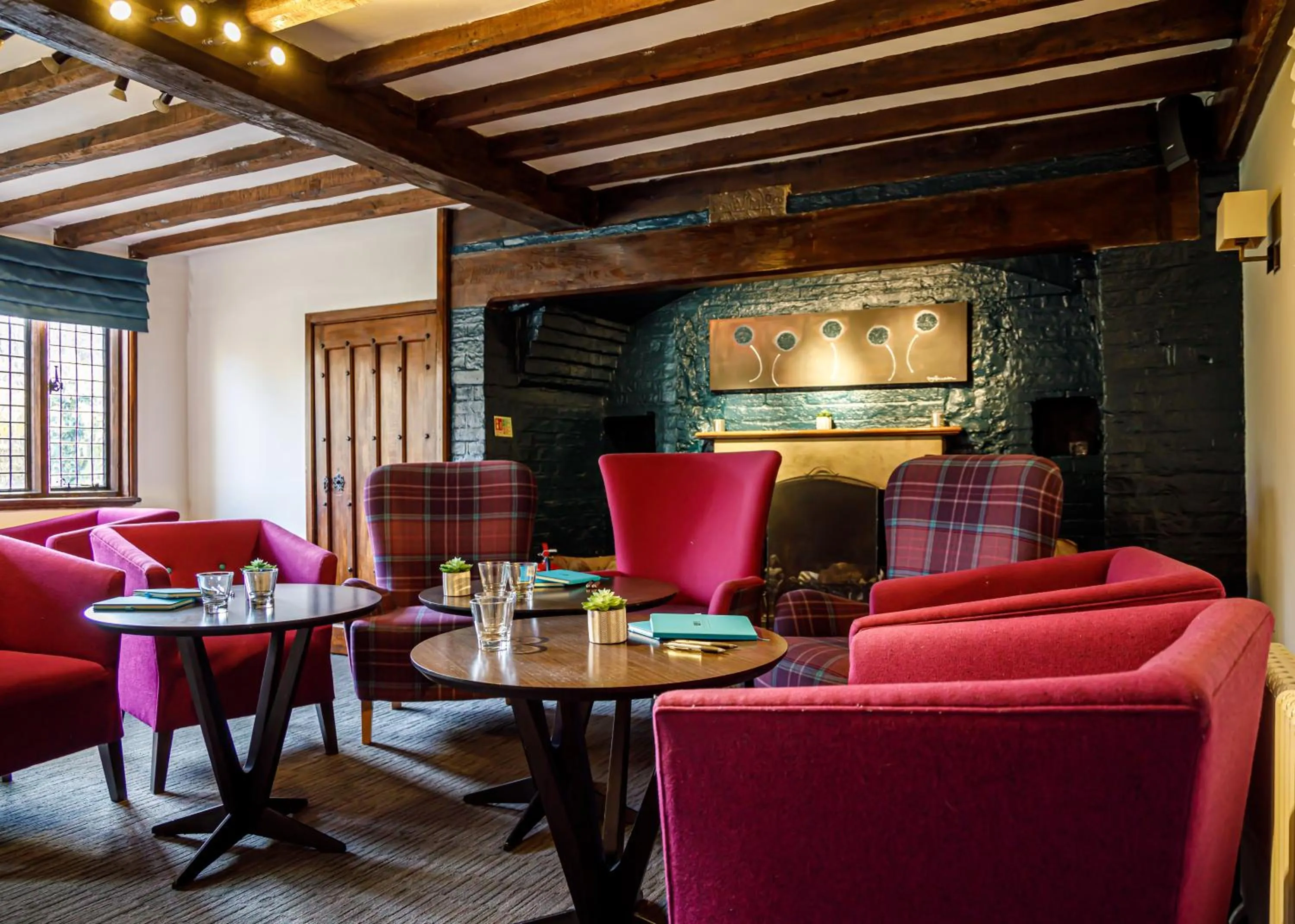 Lounge or bar in Langshott Manor - Luxury Hotel Gatwick