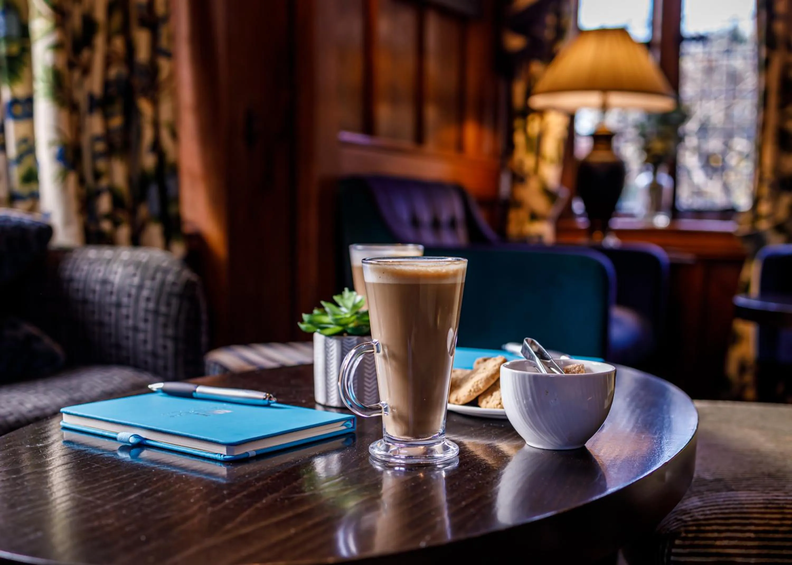 Lounge or bar in Langshott Manor - Luxury Hotel Gatwick