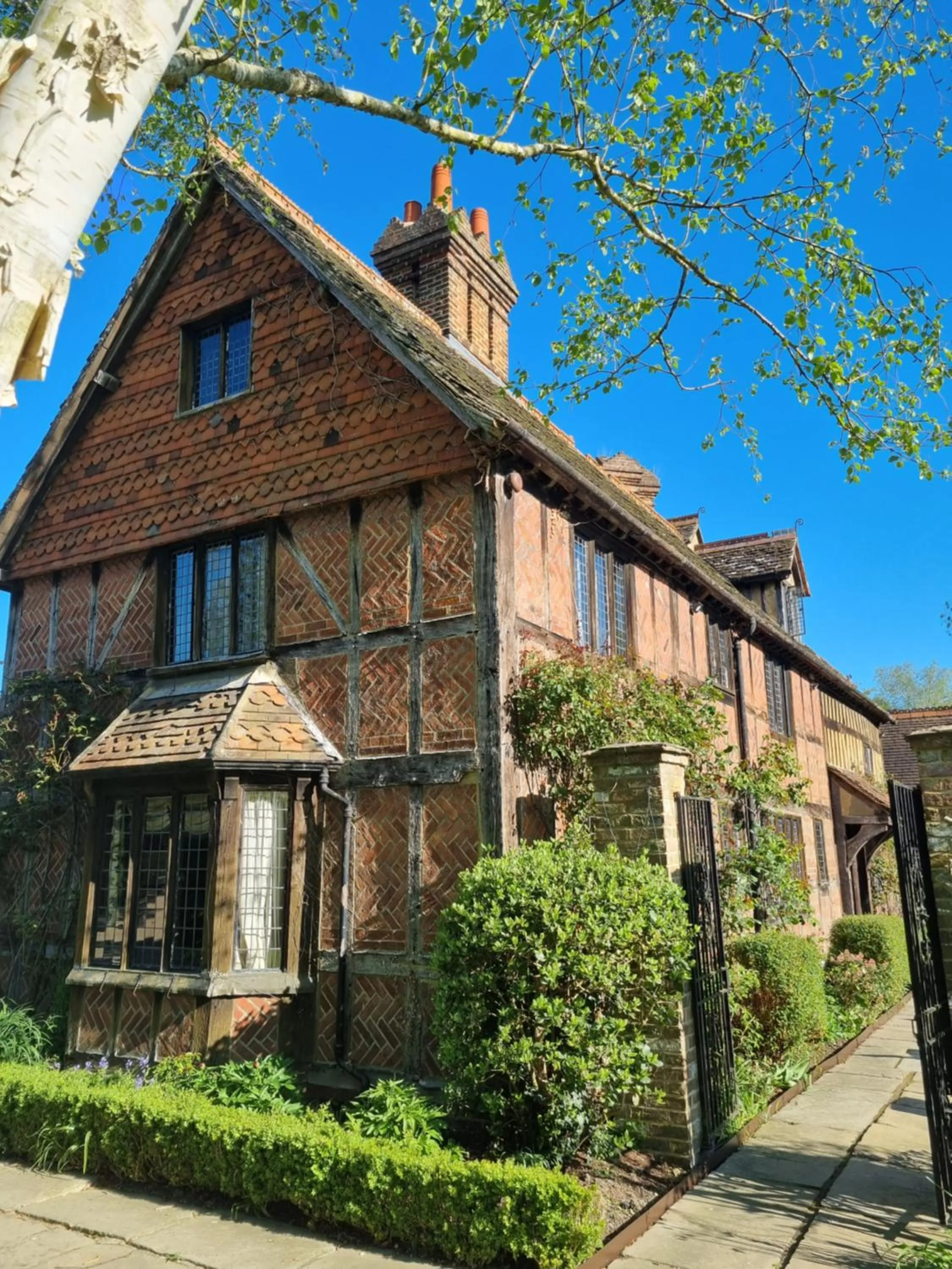 Property building in Langshott Manor - Luxury Hotel Gatwick