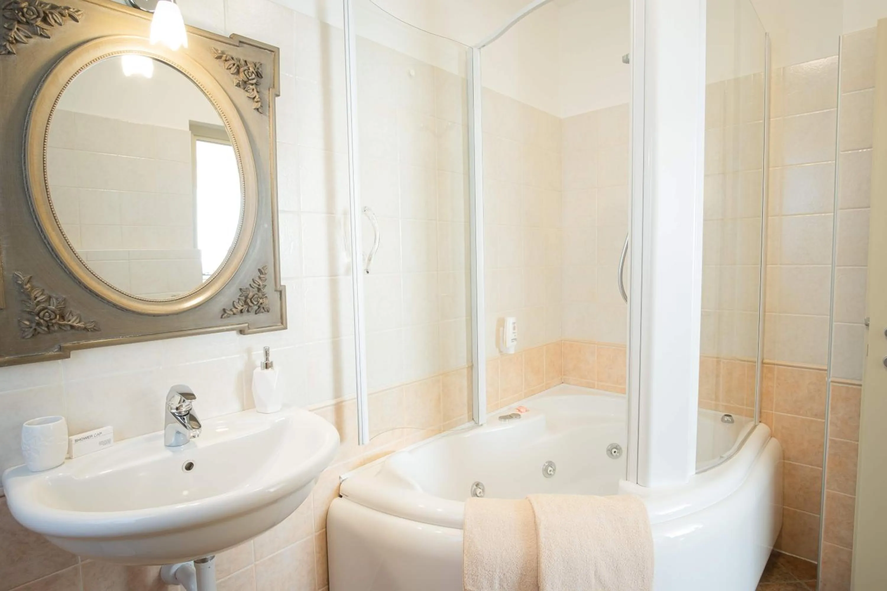 Hot Tub in B&B Casa Dolce Casa