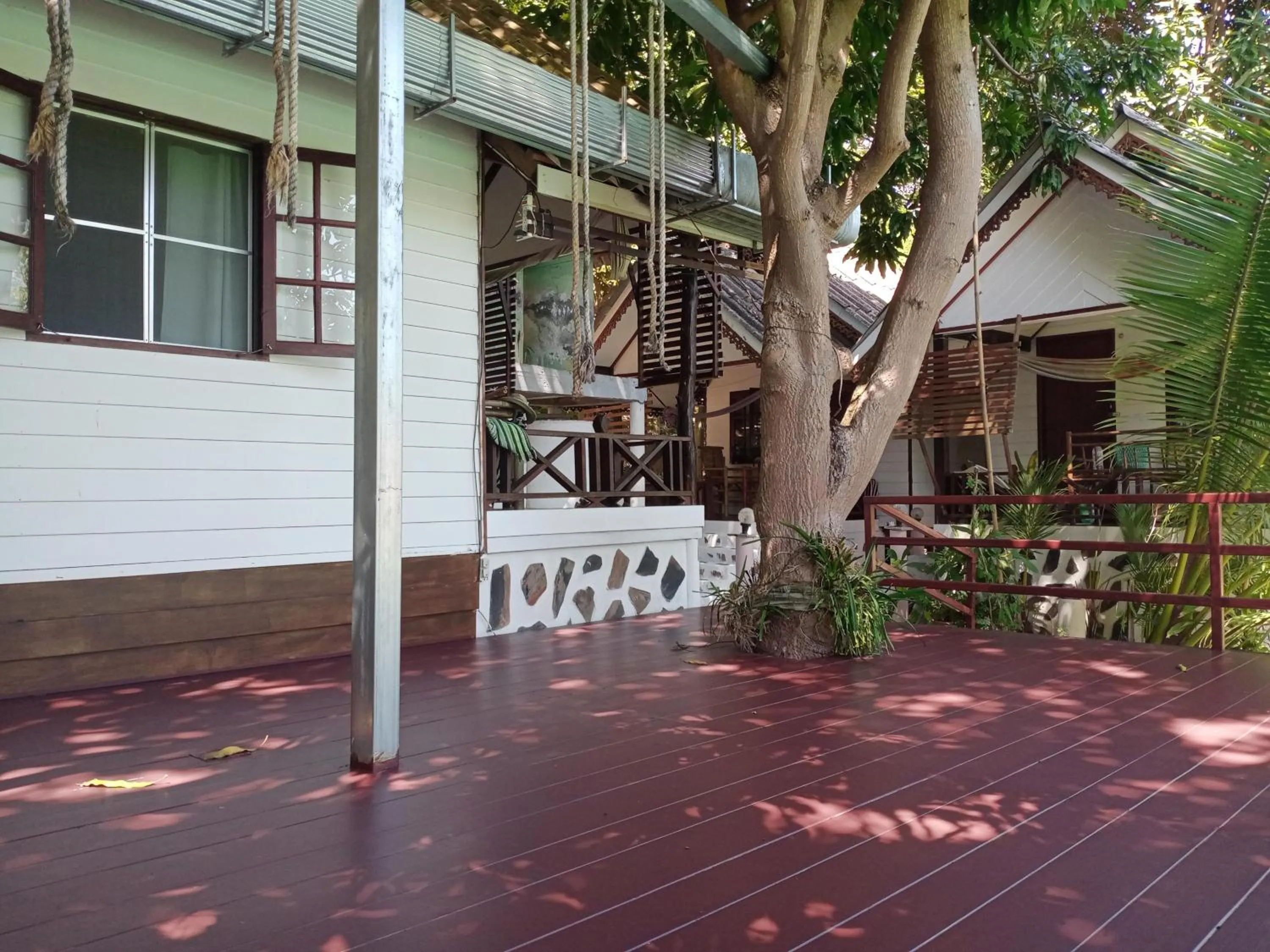 Comon Bungalow HaadChaoPhao