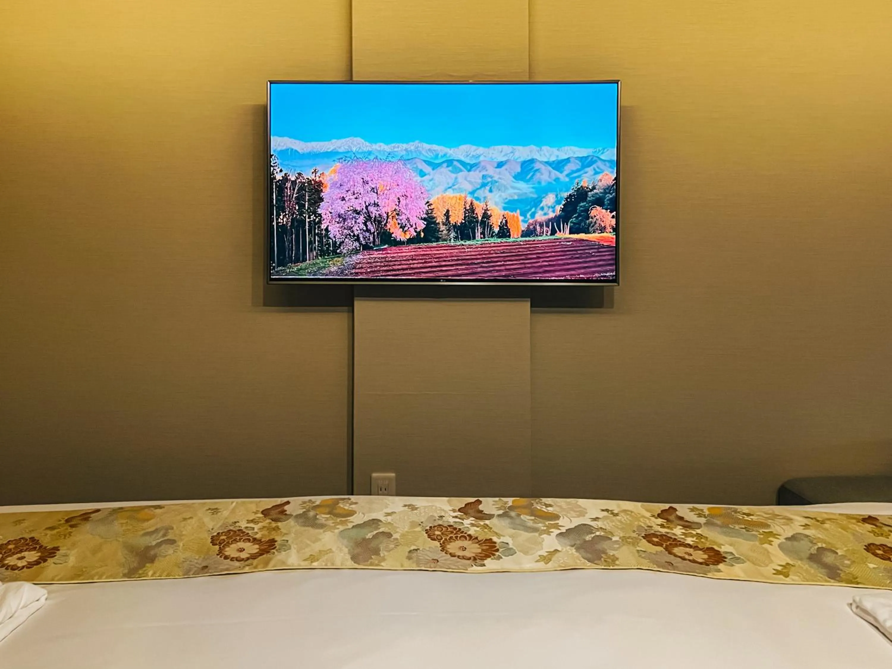 TV and multimedia, Bed in Miru Kyoto Nishiki