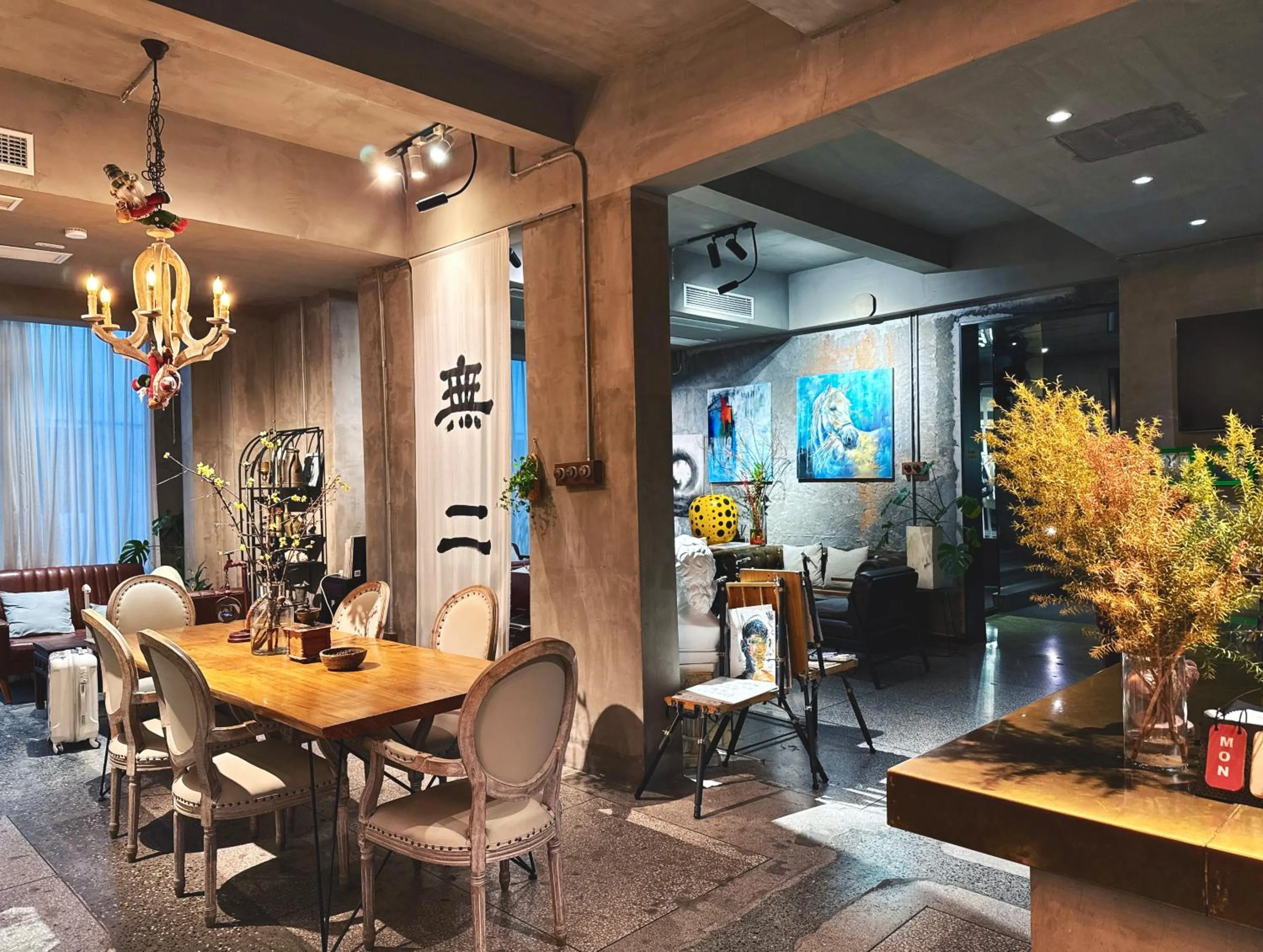 Seating area in Suzhou Unique Space Design Art Hotel