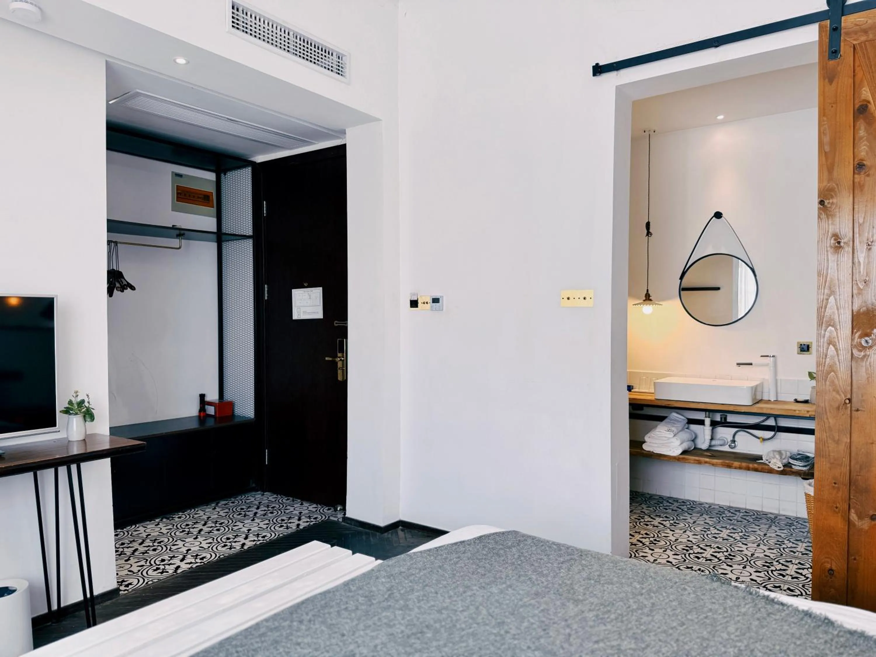 Bed in Suzhou Unique Space Design Art Hotel