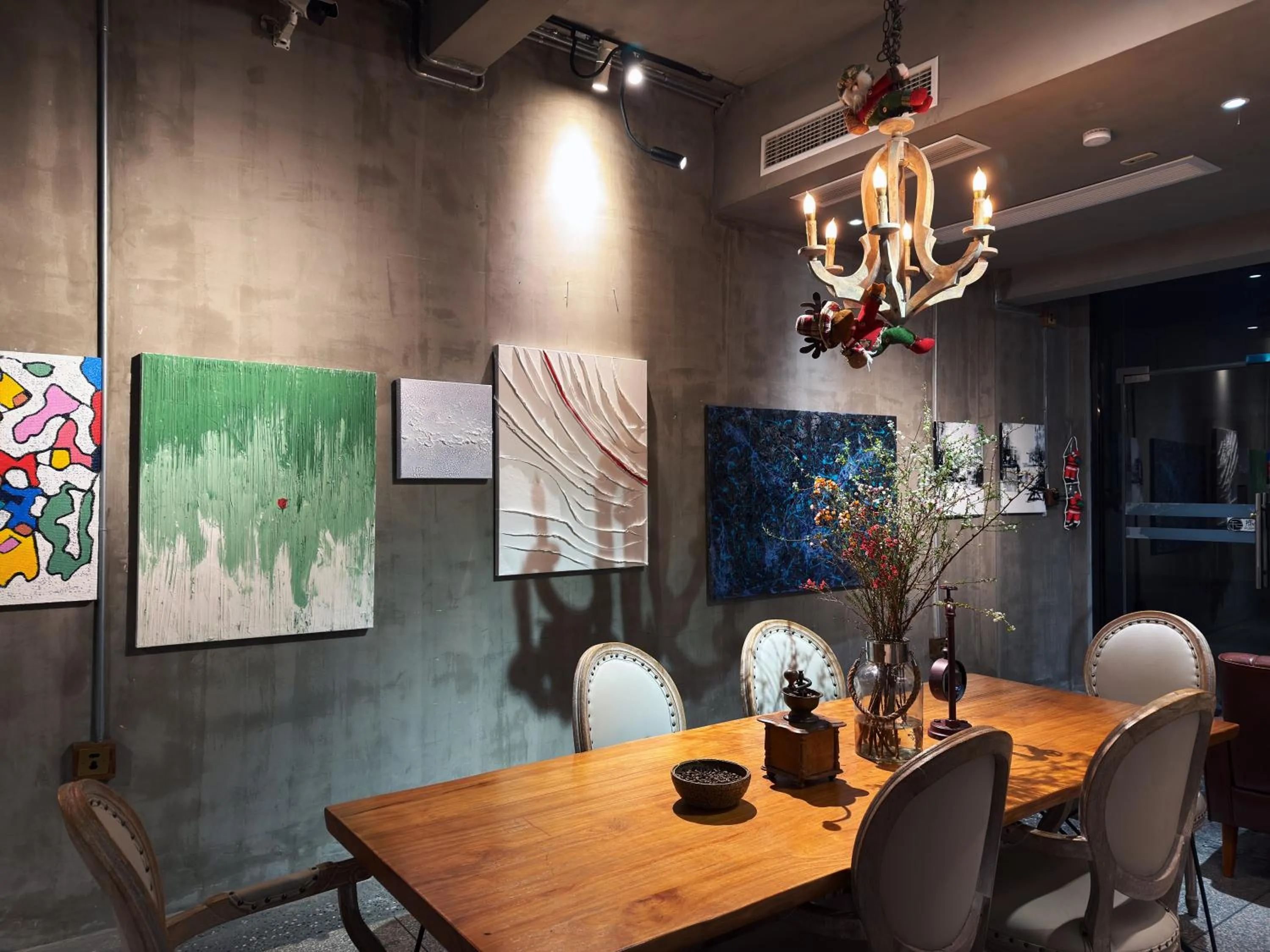 Suzhou Unique Space Design Art Hotel