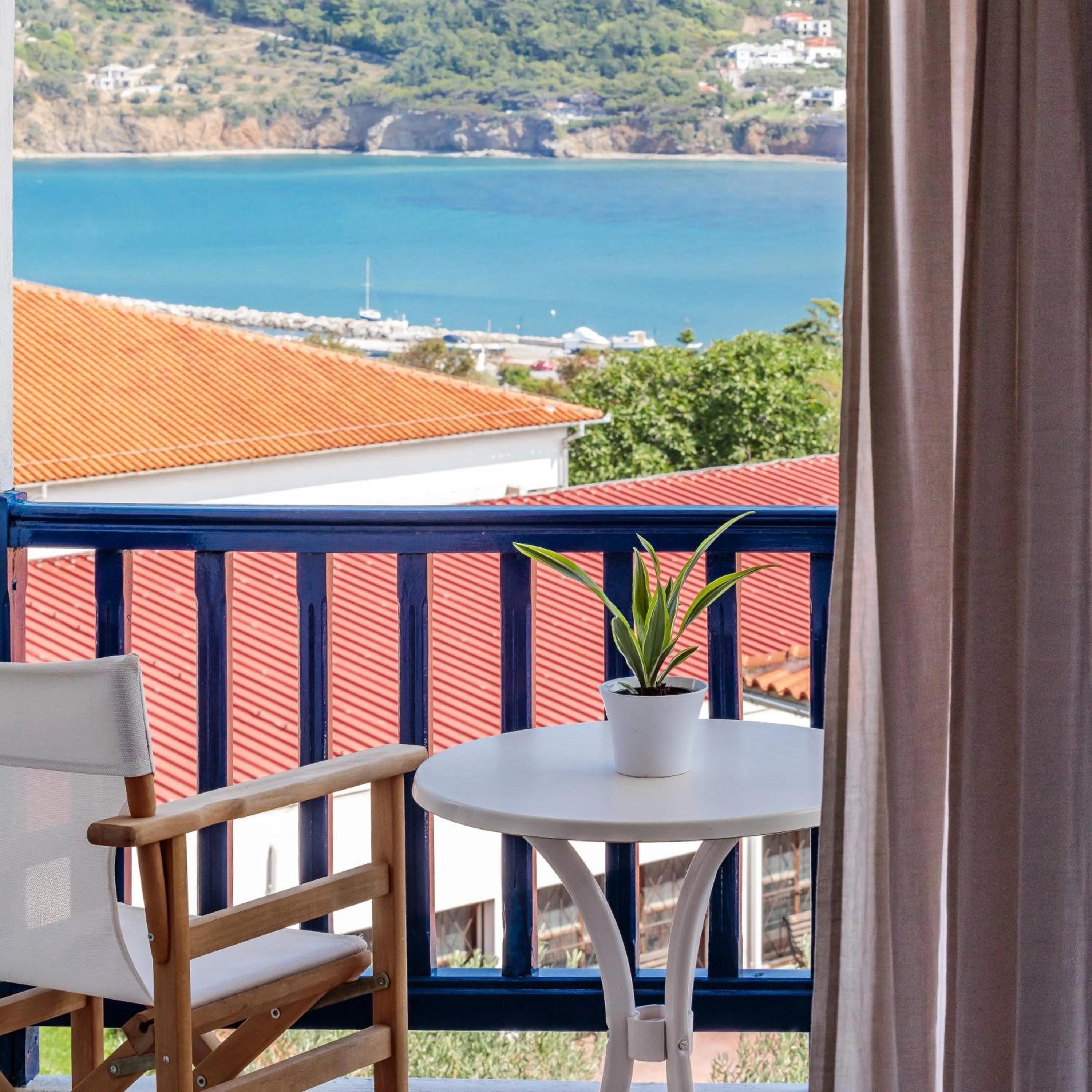 View (from property/room) in Aperitton Hotel