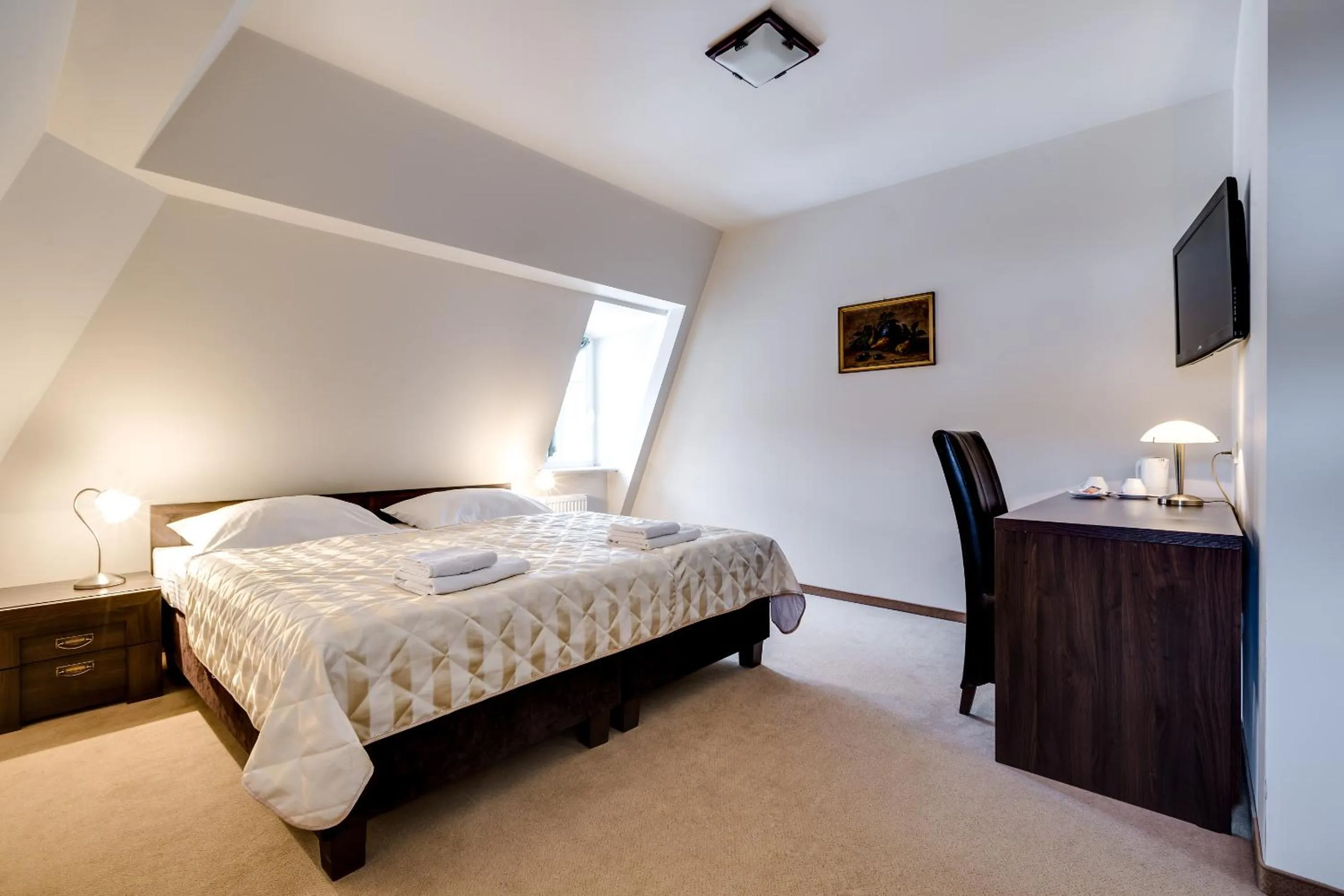 Day, Bed in Pałac Spiż Miłków koło Karpacza