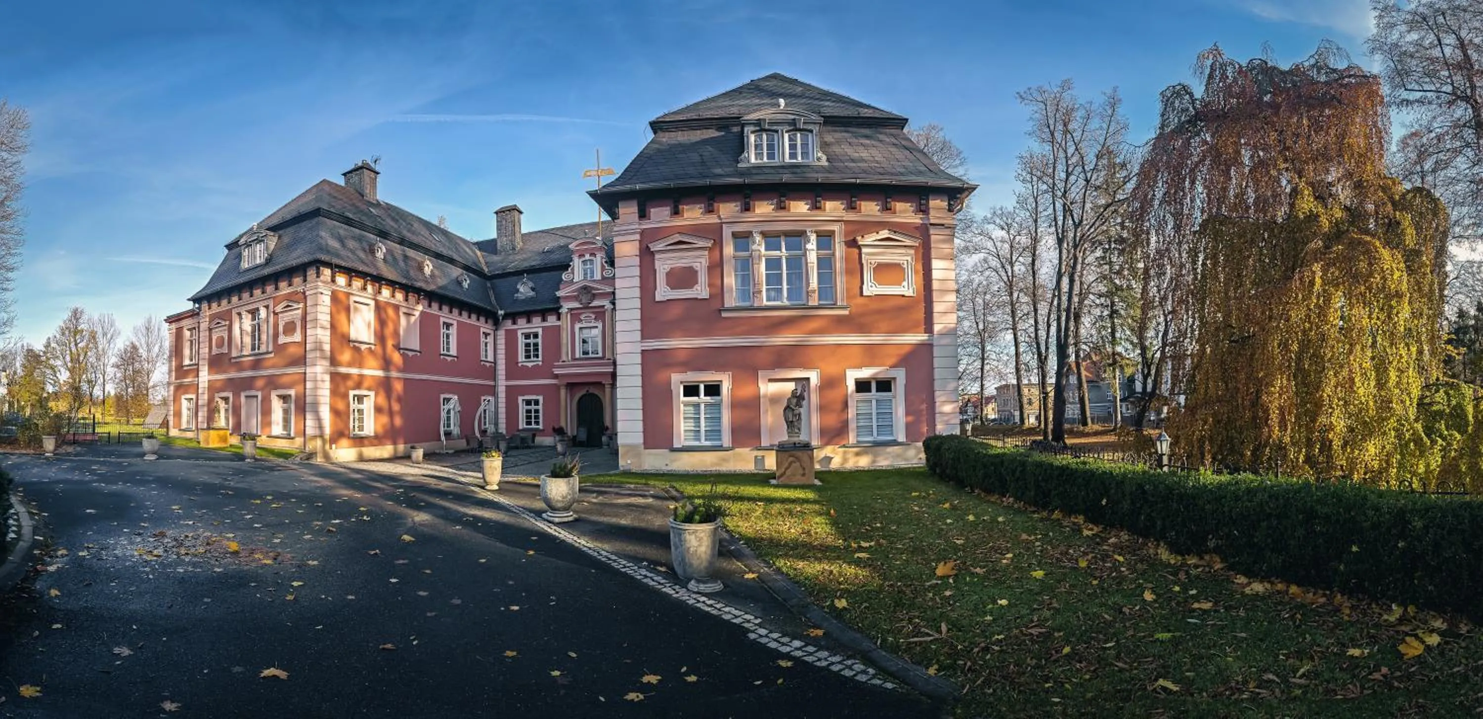 Pałac Spiż Miłków koło Karpacza