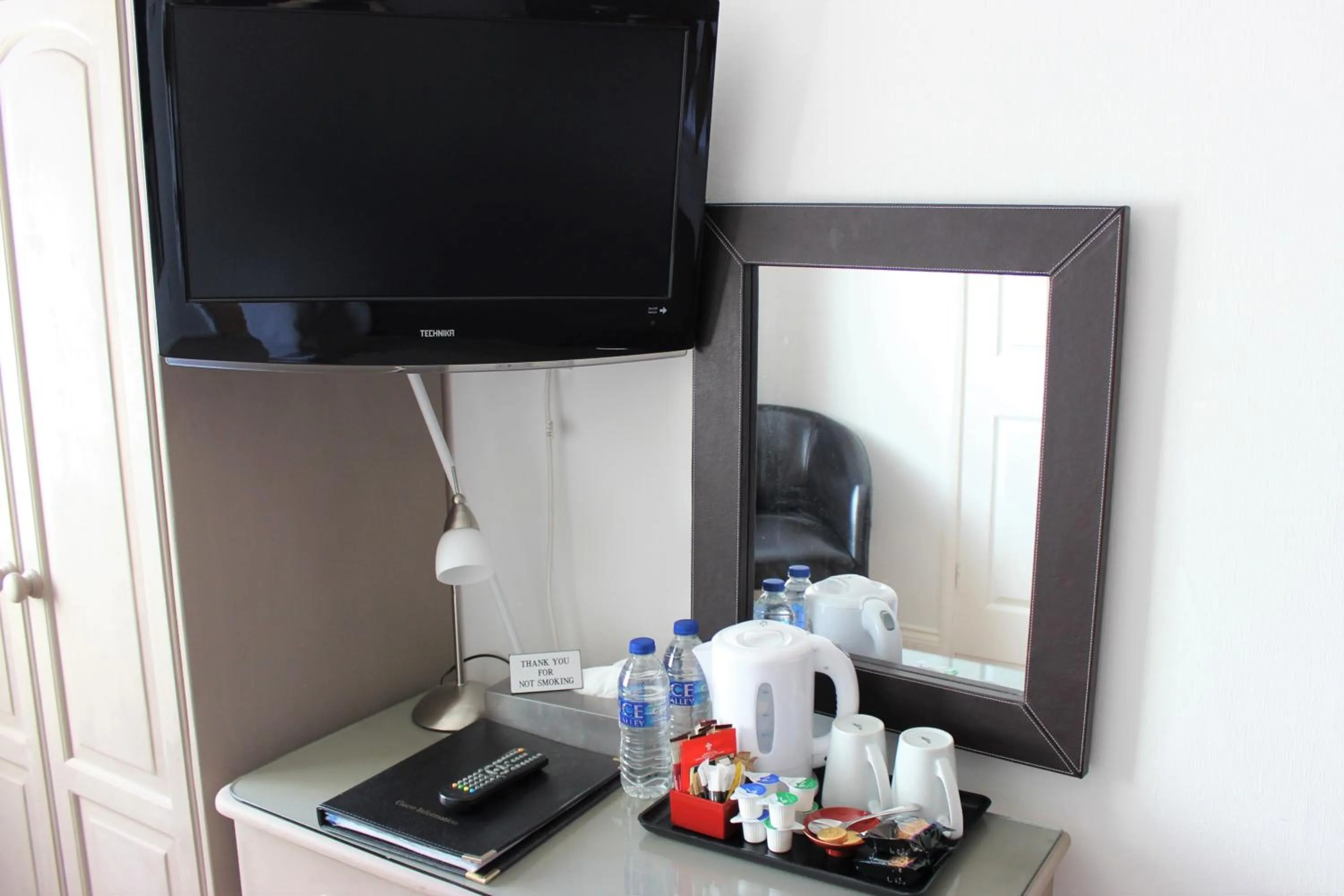 TV and multimedia in The P&M Paignton RESIDENCE