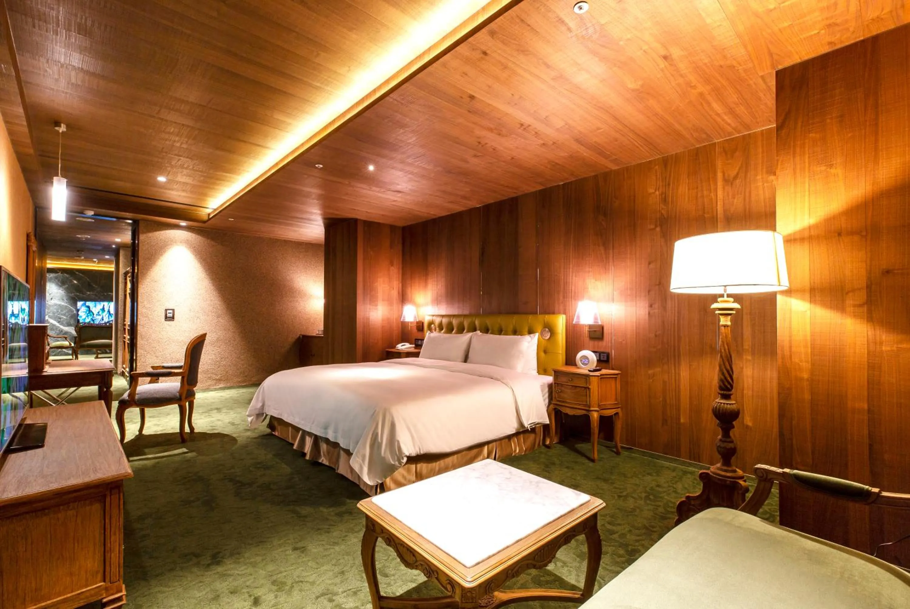 Bed in Inhouse Hotel Grand