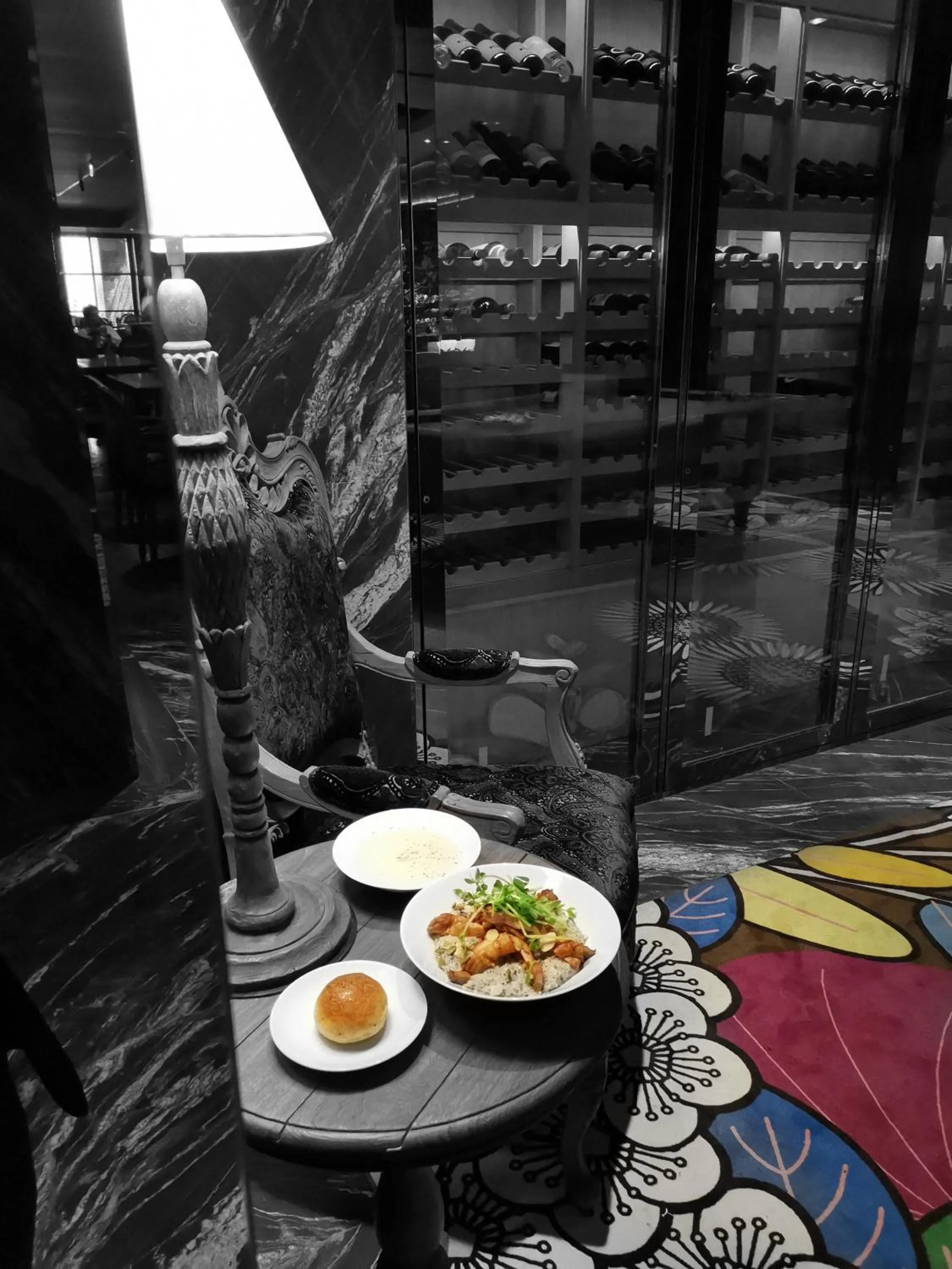 Restaurant/places to eat in Inhouse Hotel Grand