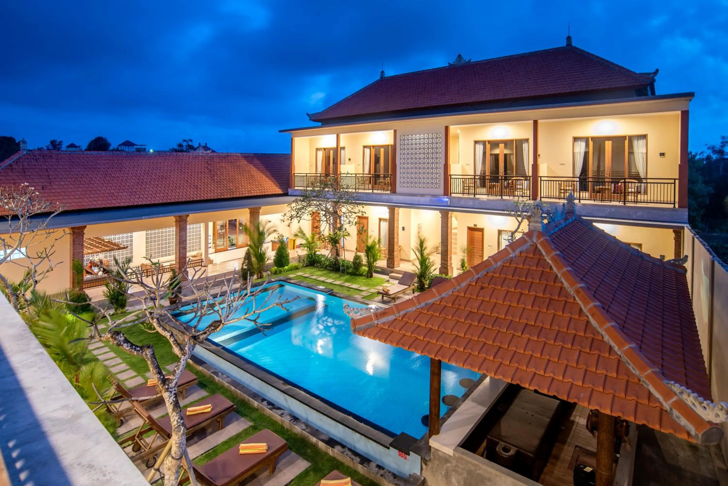 Property building in Tom's Inn Pecatu