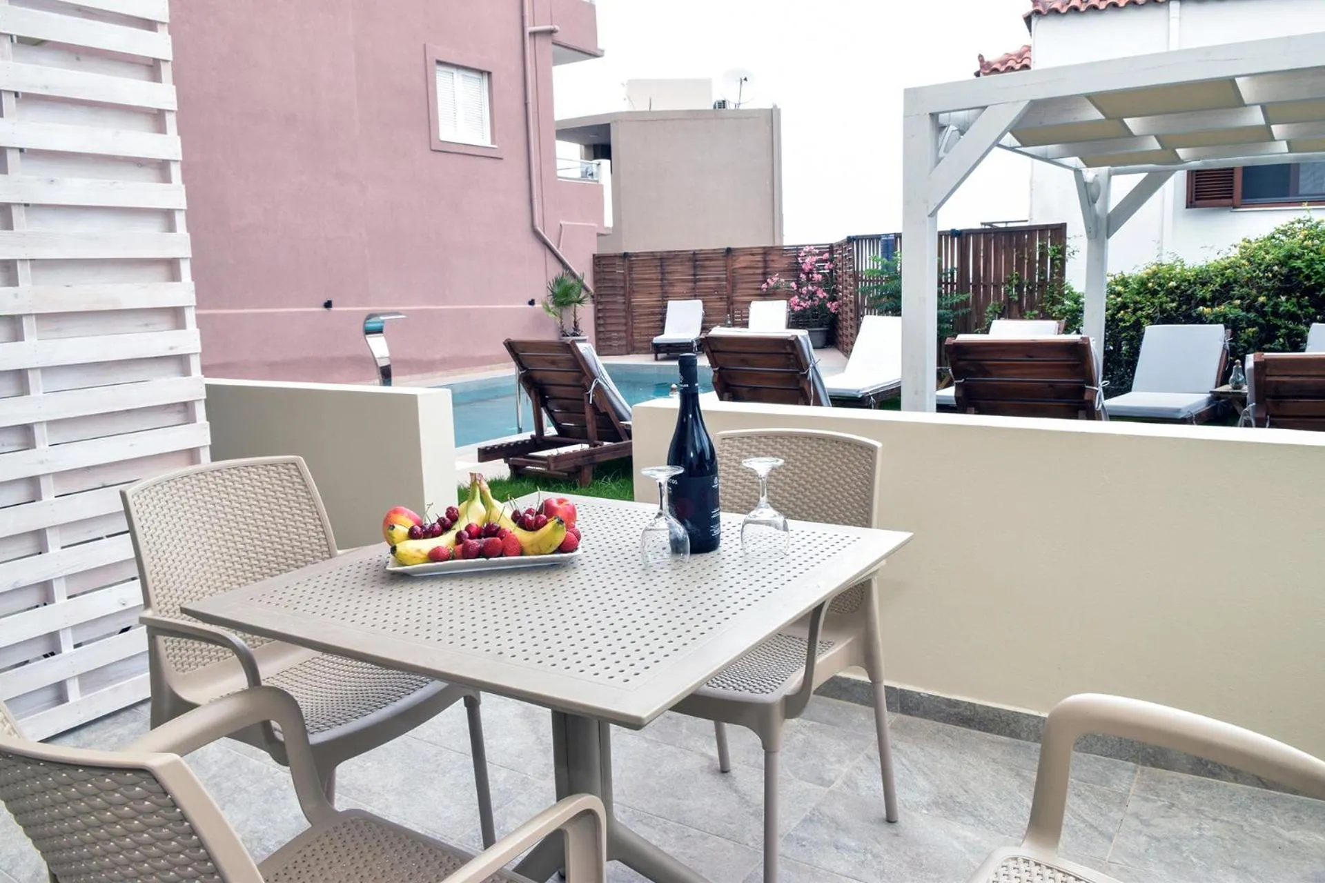 Seating area in Mithos Premium Rooms