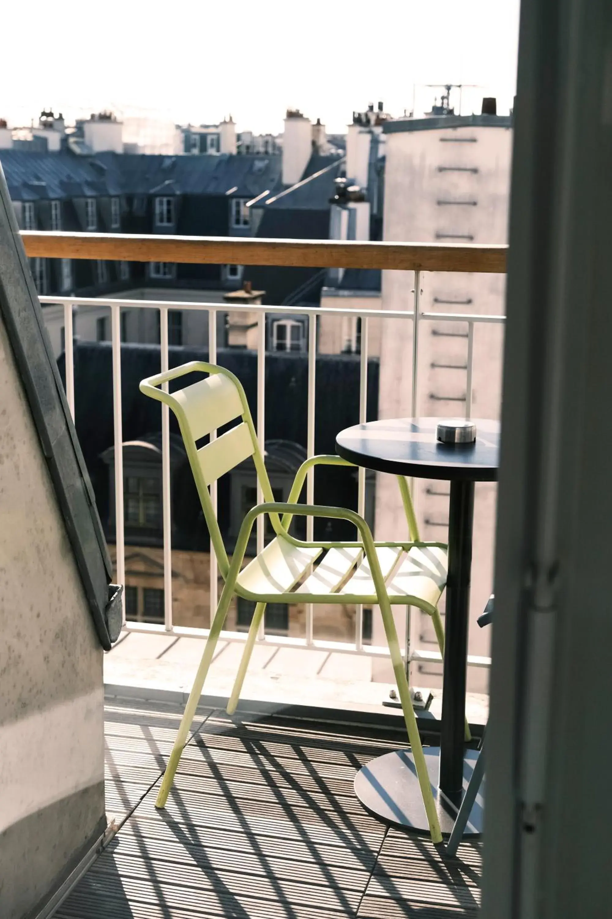 Double Room with City View - Top Floor in Hôtel Jules & Jim Double Room with City View - Top Floor in Hôtel Jules & Jim