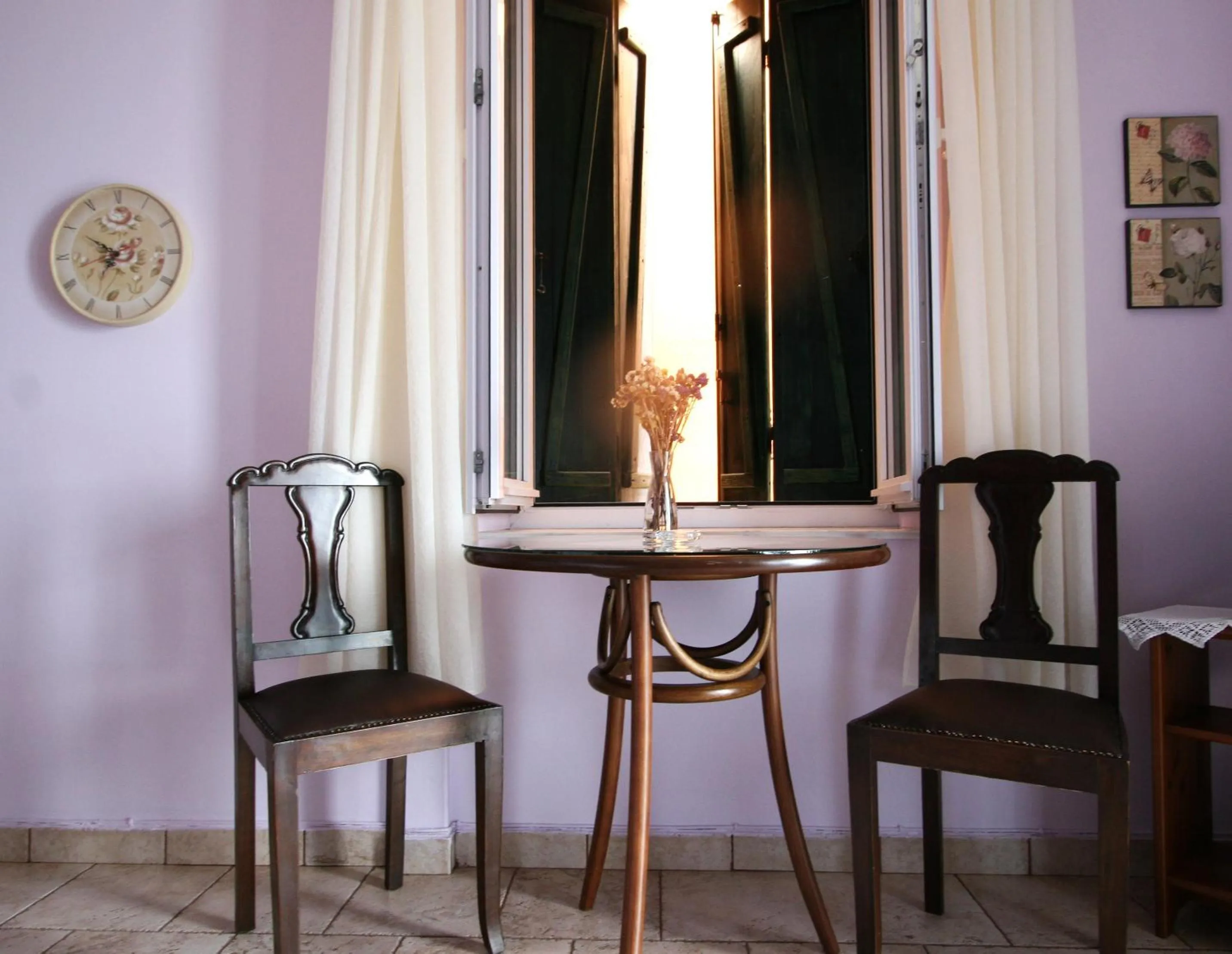 TV and multimedia in Meliti Guesthouse