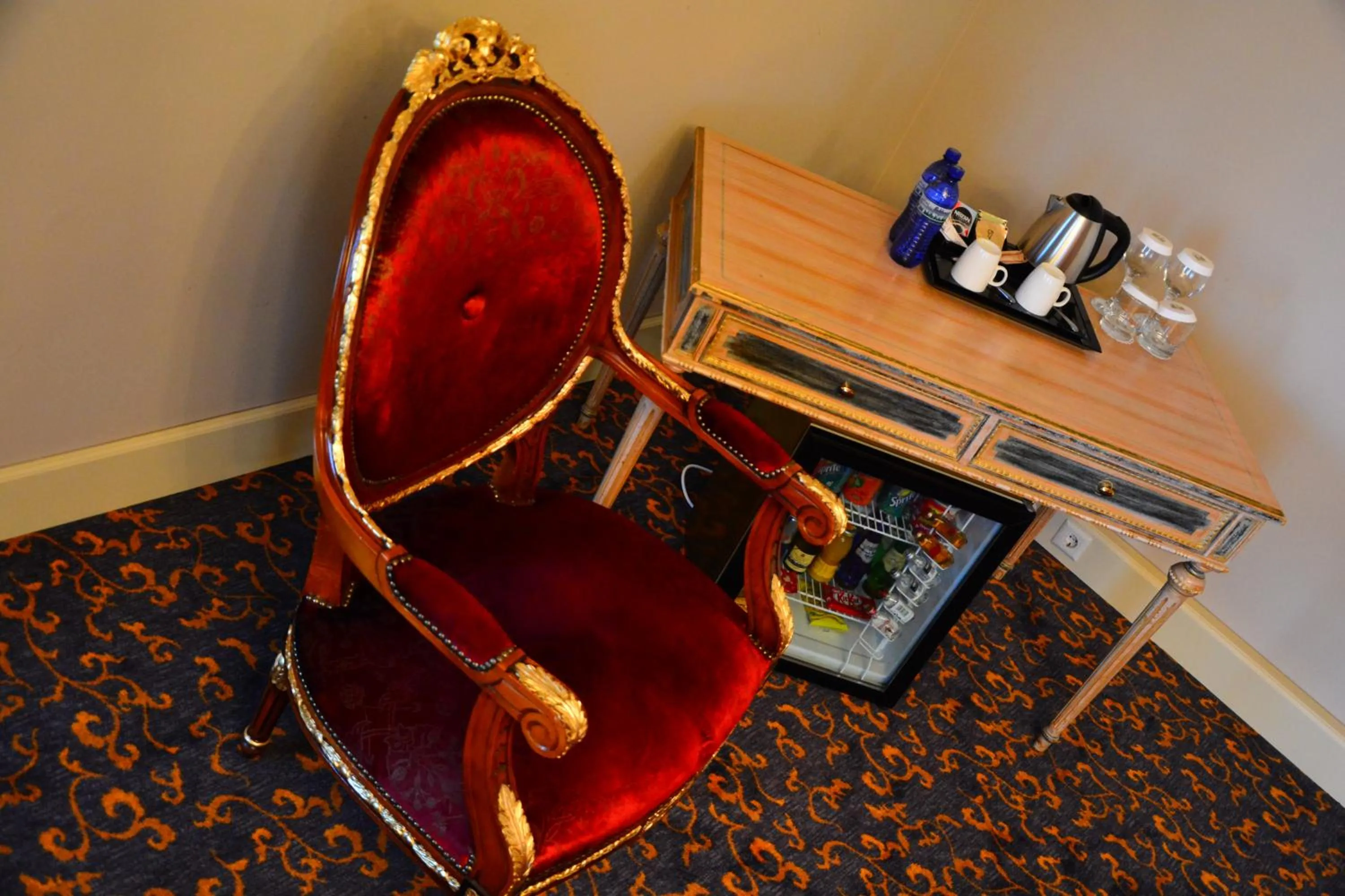 Coffee/tea facilities in Hotel Intourist Palace Batumi