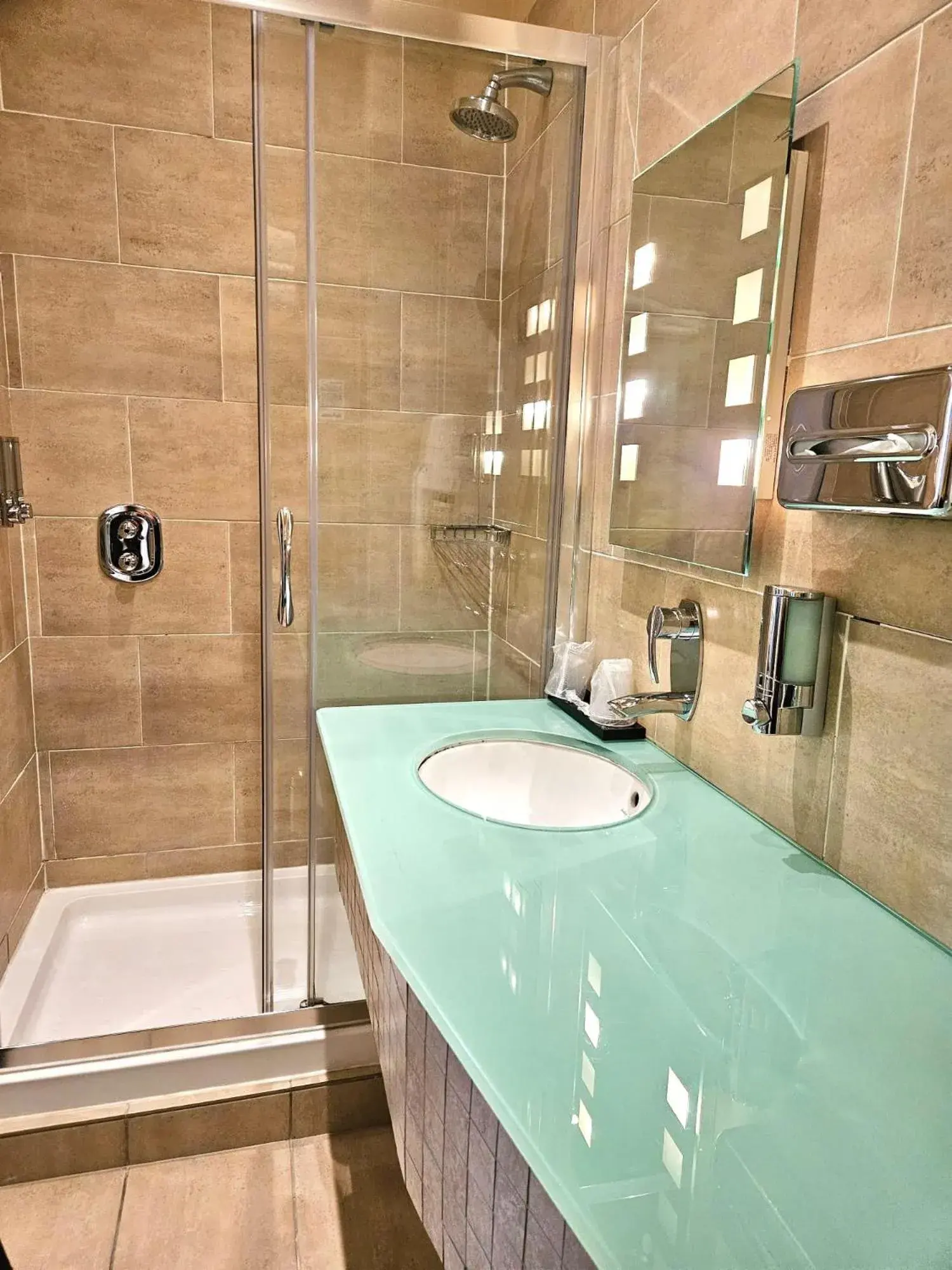 Triple Room with Sea View - single occupancy in Prom Hotel Triple Room with Sea View - single occupancy in Prom Hotel