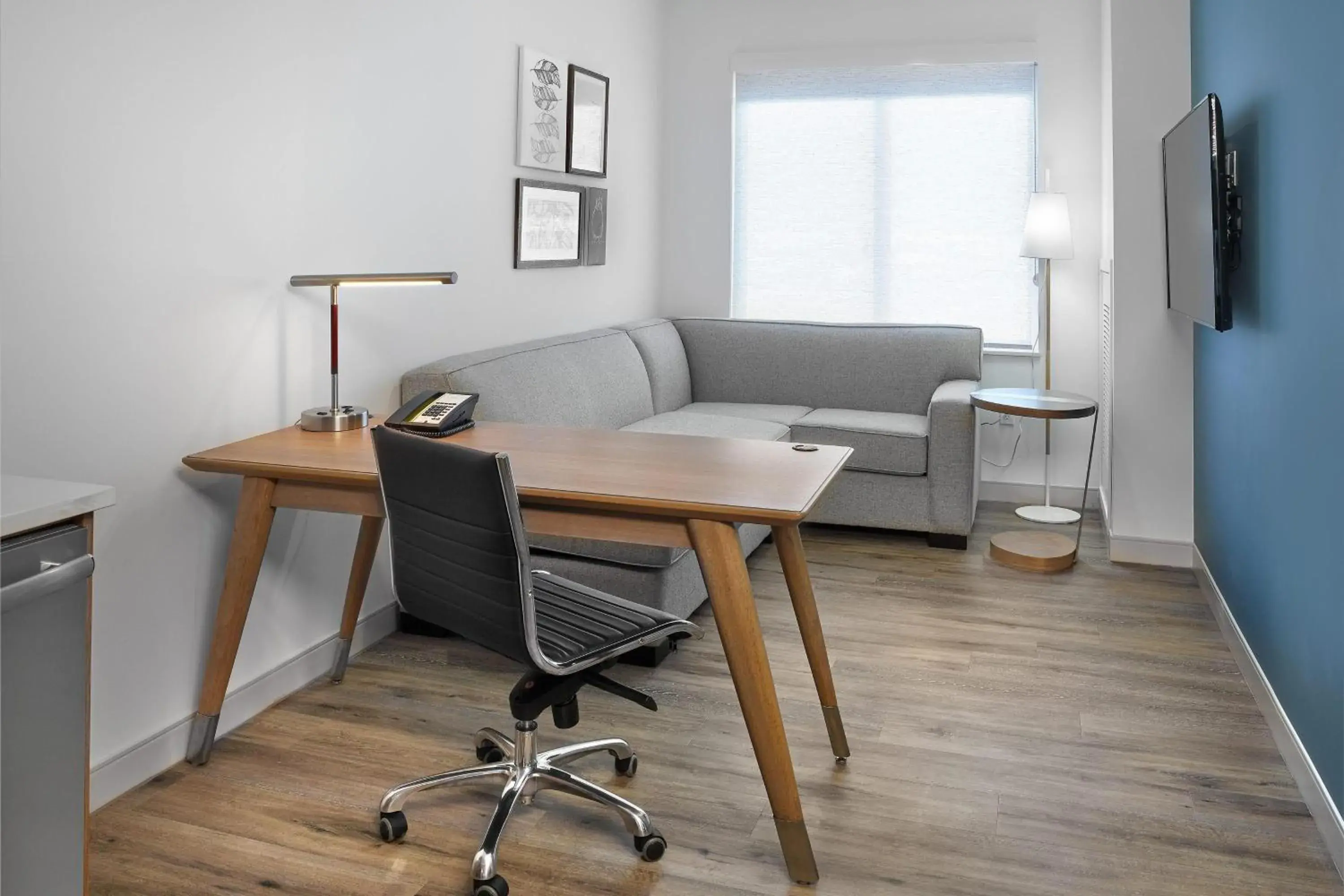 1 Bedroom Suite, 1 King, Alternate bed: sofa bed in Element Edmonton West 1 Bedroom Suite, 1 King, Alternate bed: sofa bed in Element Edmonton West