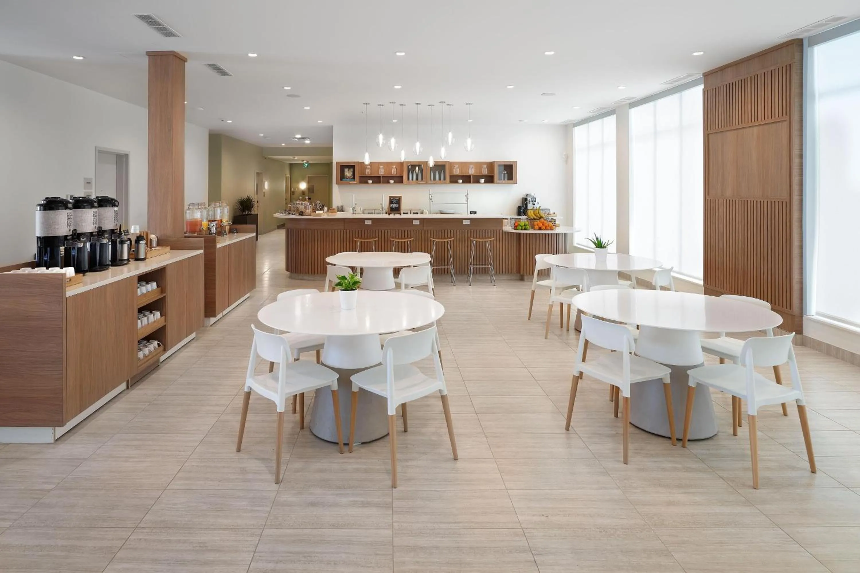 Restaurant/places to eat in Element Edmonton West