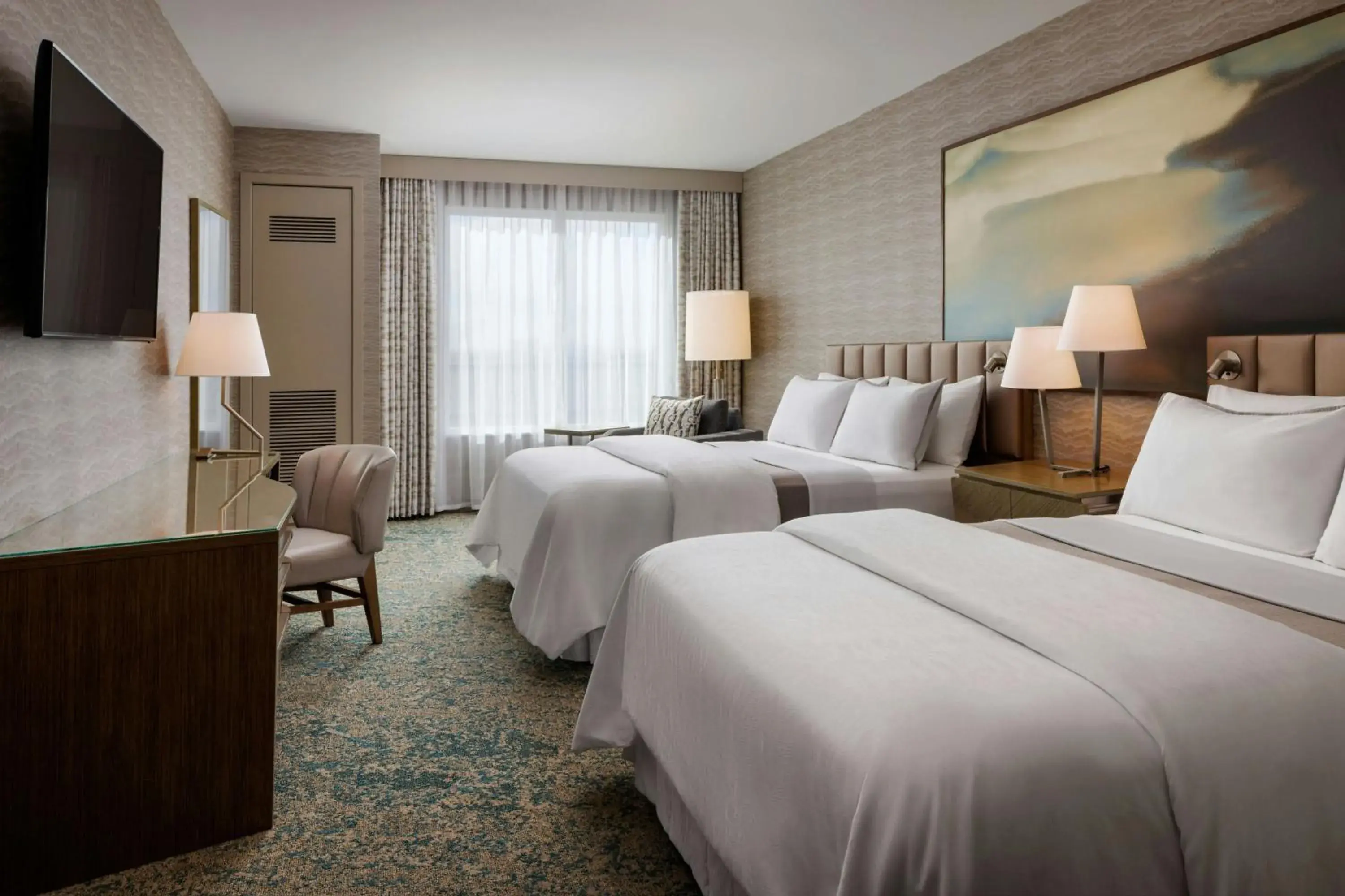 Traditional Queen Room with Two Queen Beds in The Westin Calgary Airport Traditional Queen Room with Two Queen Beds in The Westin Calgary Airport