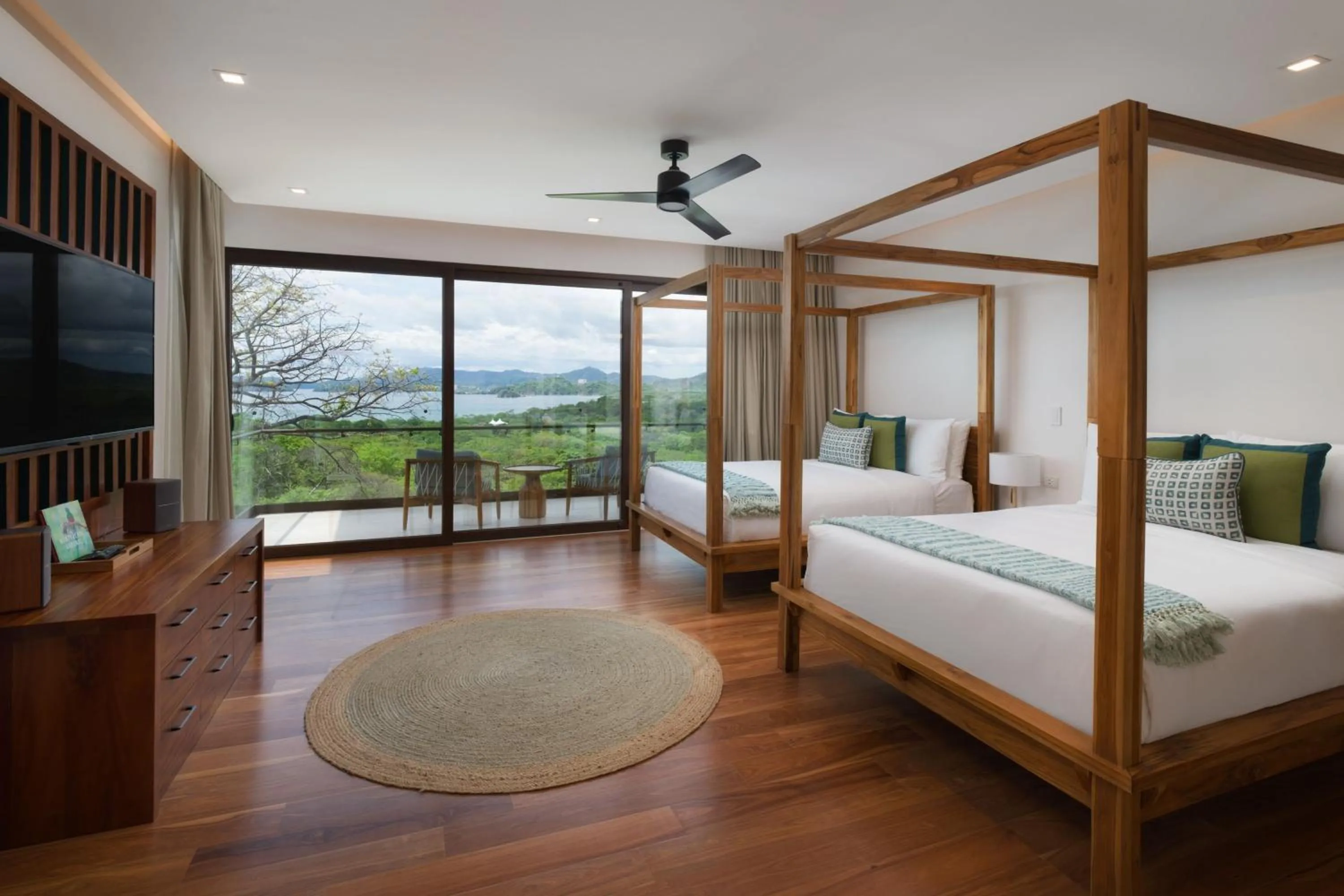 Bedroom, Bed in W Costa Rica Resort – Playa Conchal