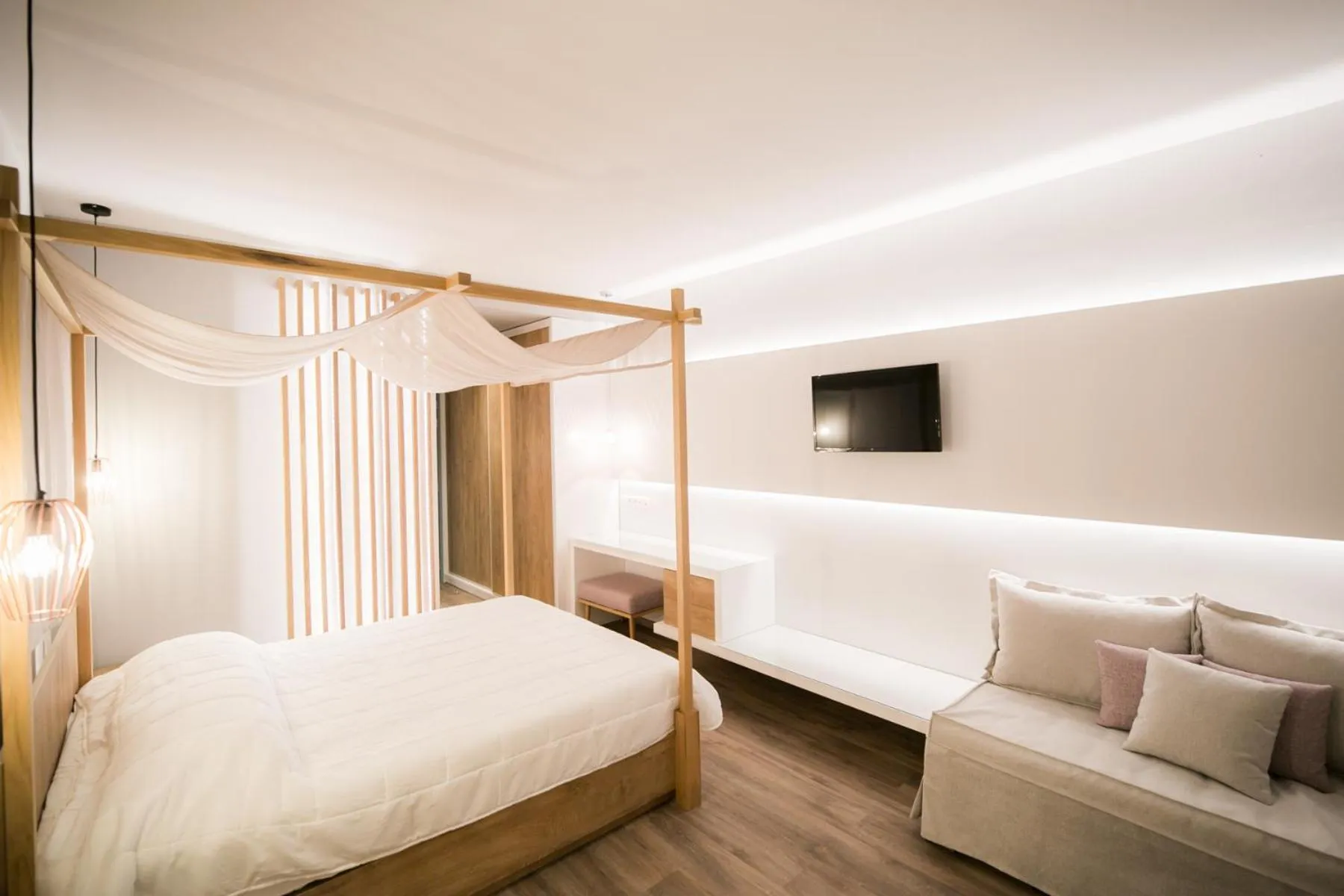 Bed in Sunrise Village Hotel Apartments