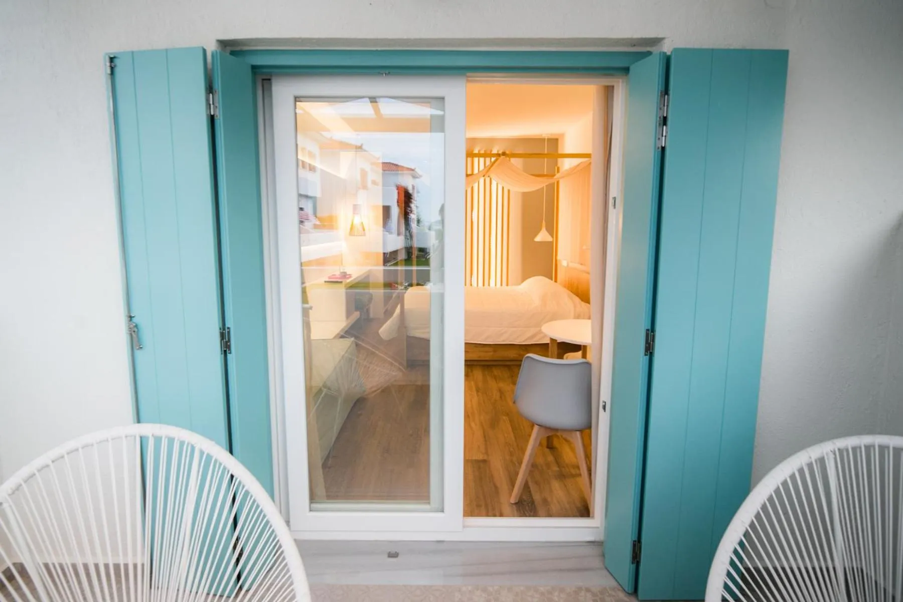 Balcony/Terrace, Bed in Sunrise Village Hotel Apartments