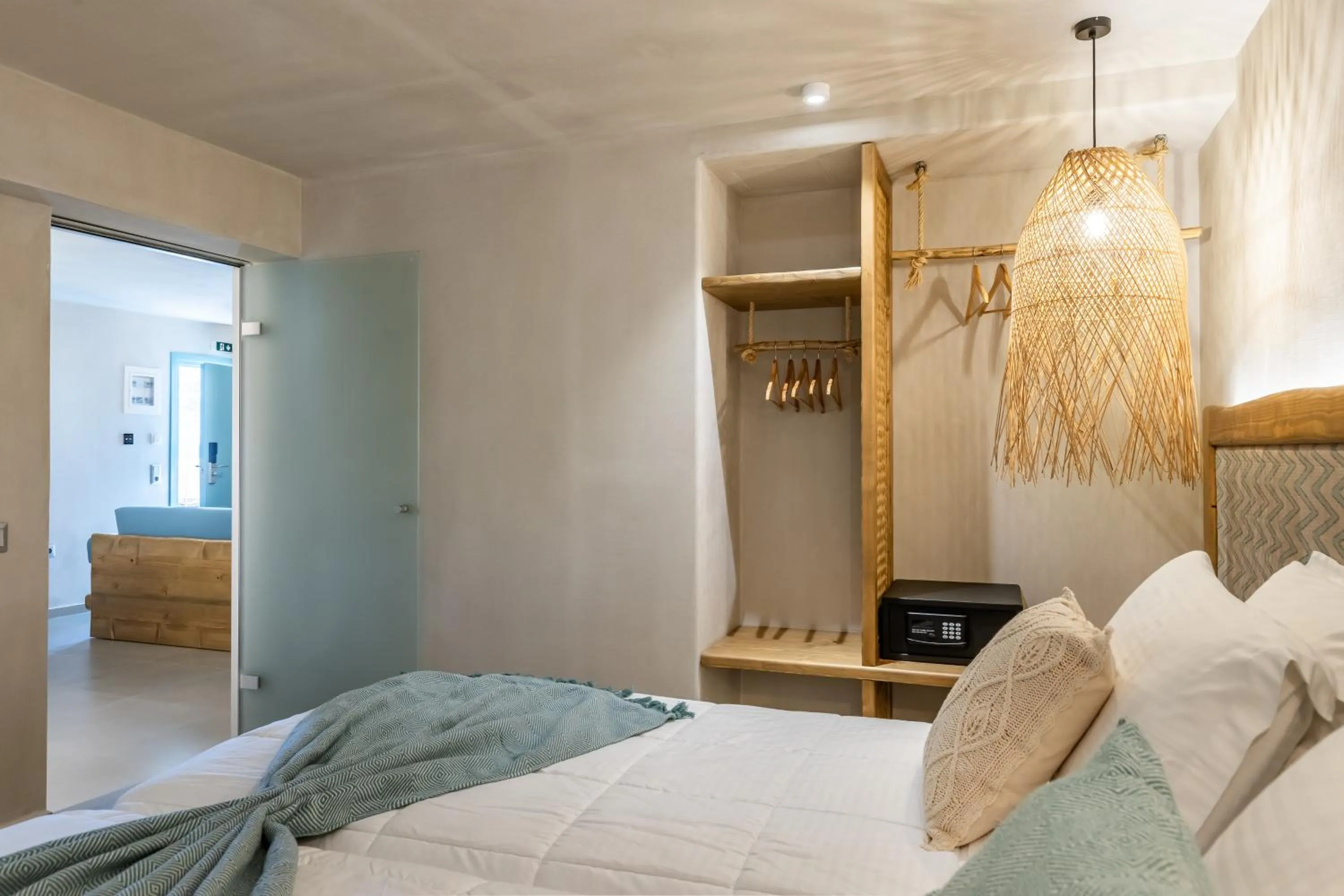 Photo of the whole room, Bed in Sunrise Village Hotel Apartments