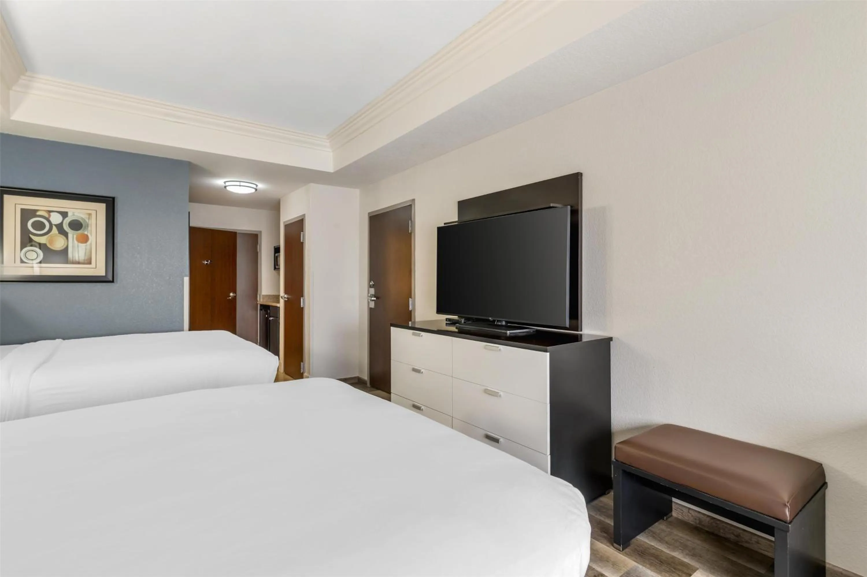 Bedroom, Bed in Best Western Plus JFK Inn & Suites