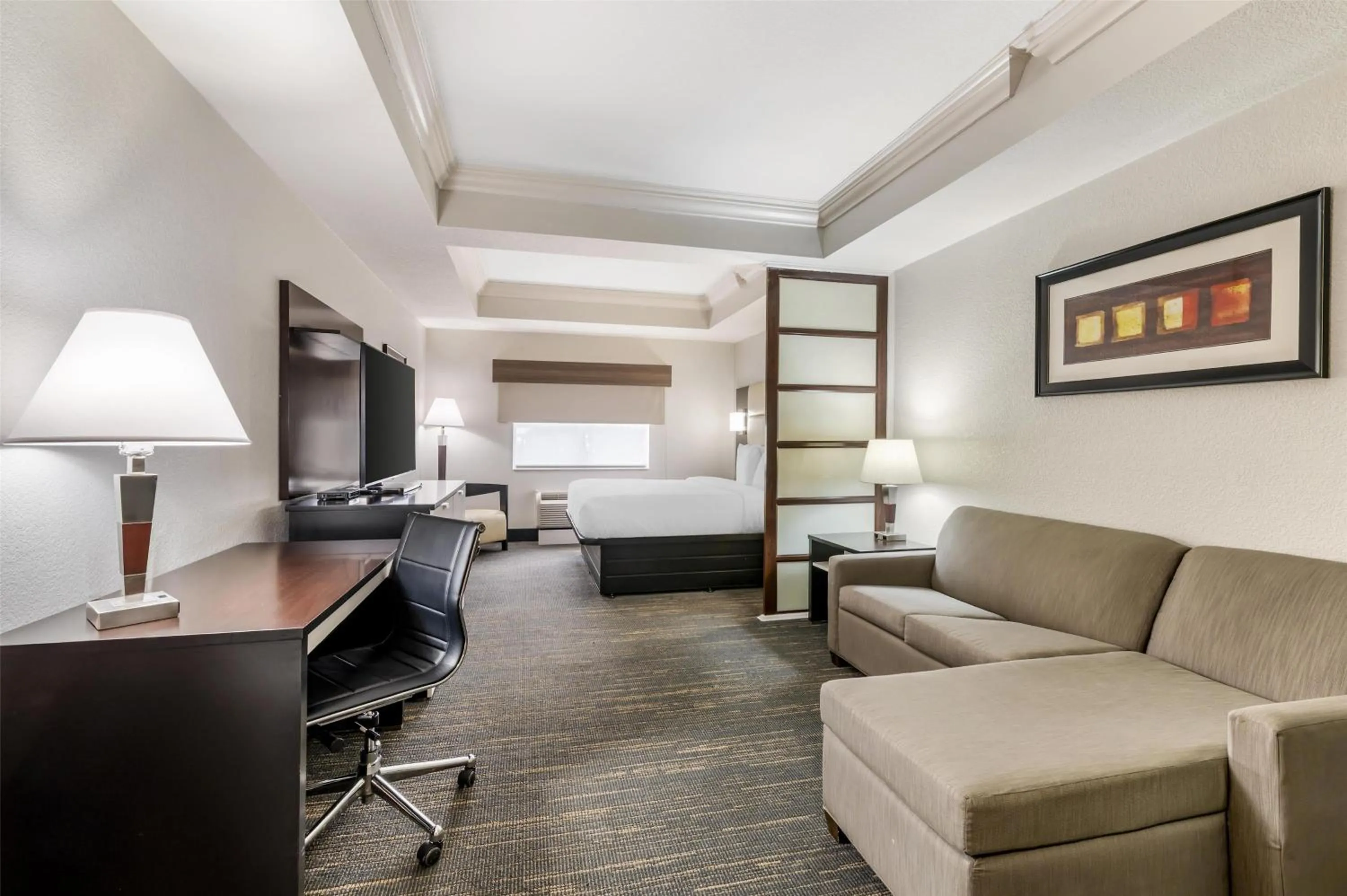 Bedroom, Bed in Best Western Plus JFK Inn & Suites