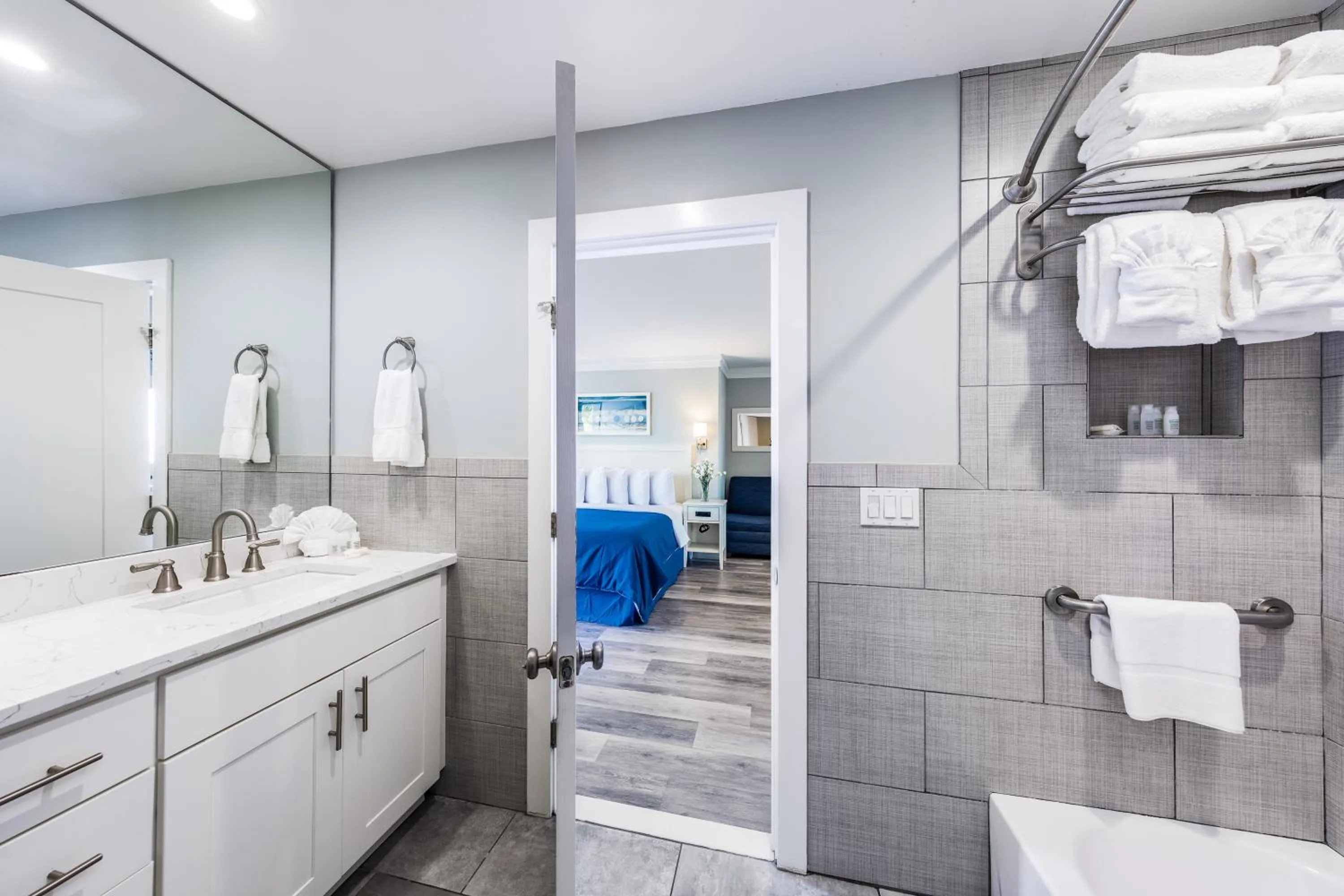 Shower in Hartman's Briney Breezes Beach Resort