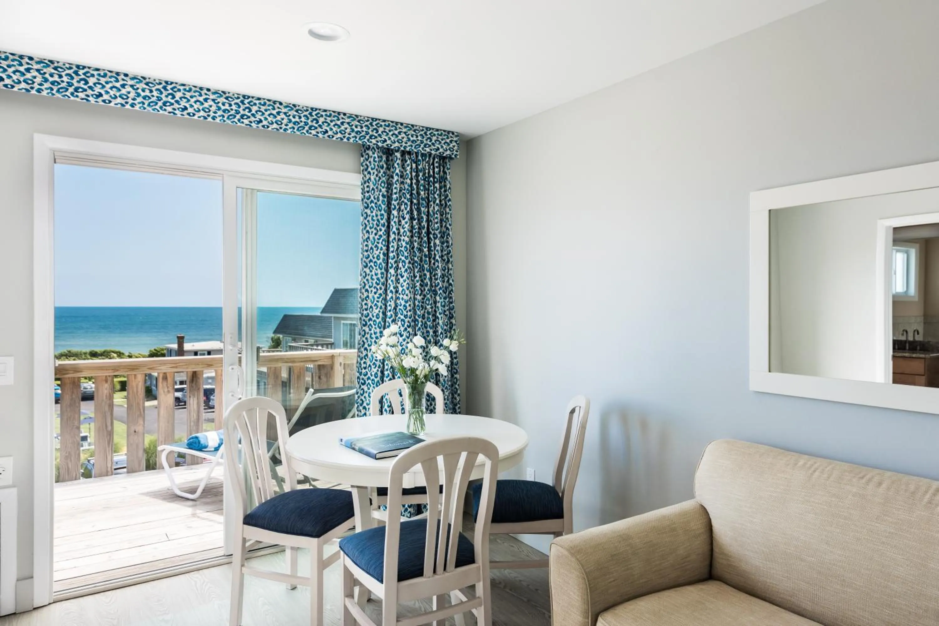 Balcony/Terrace in Hartman's Briney Breezes Beach Resort