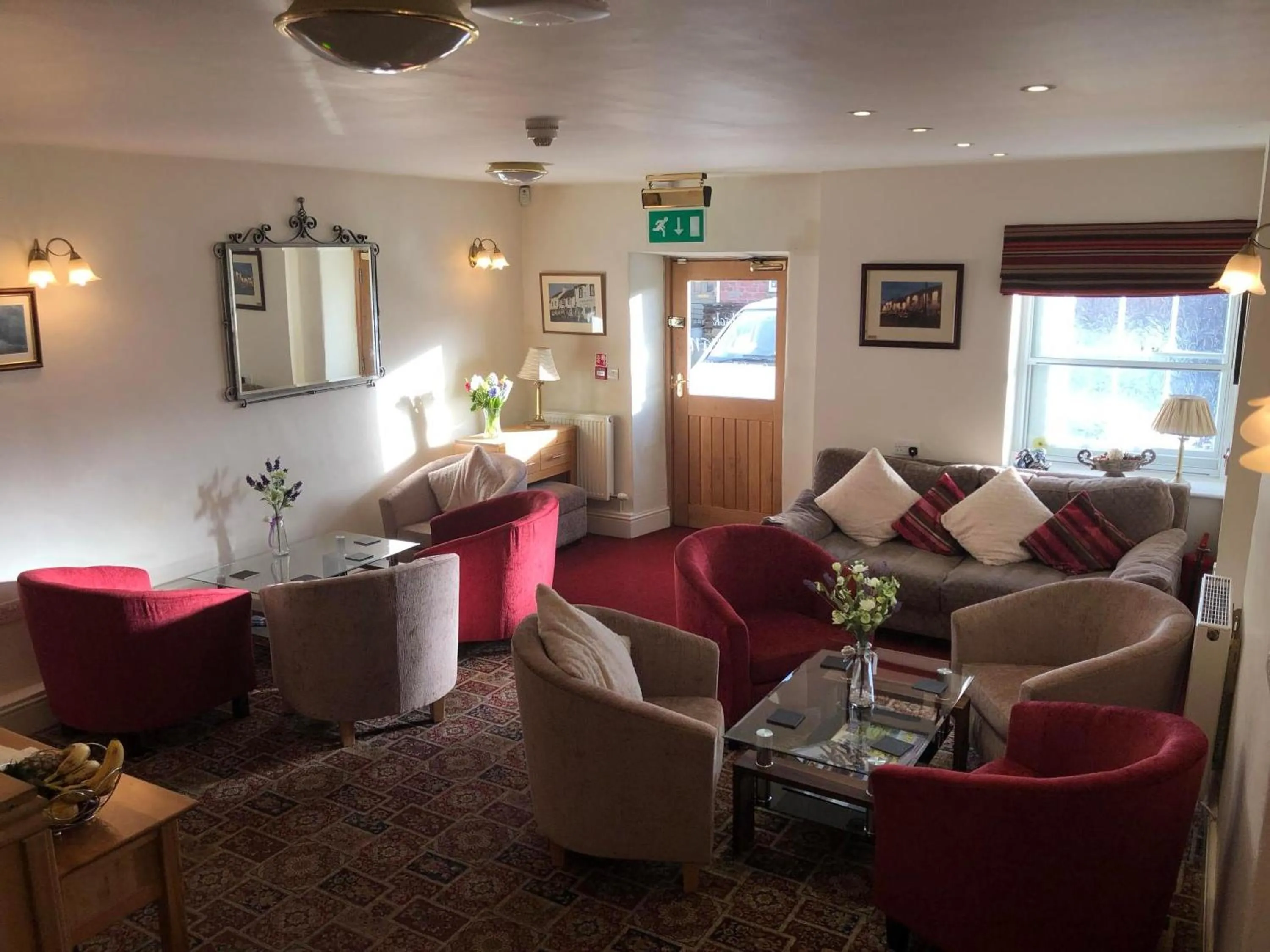 Lounge or bar in Black Swan