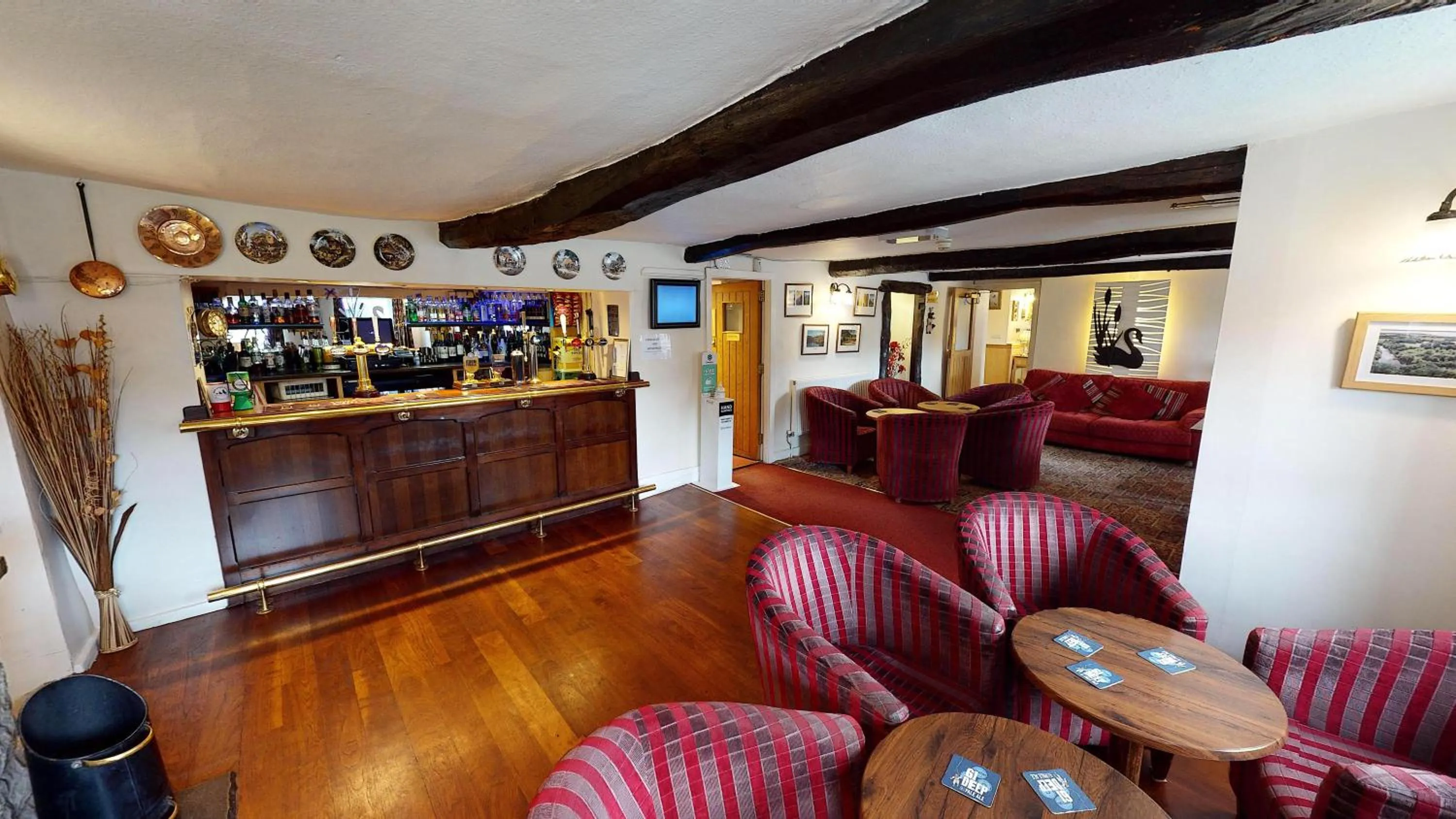 Lounge or bar in Black Swan