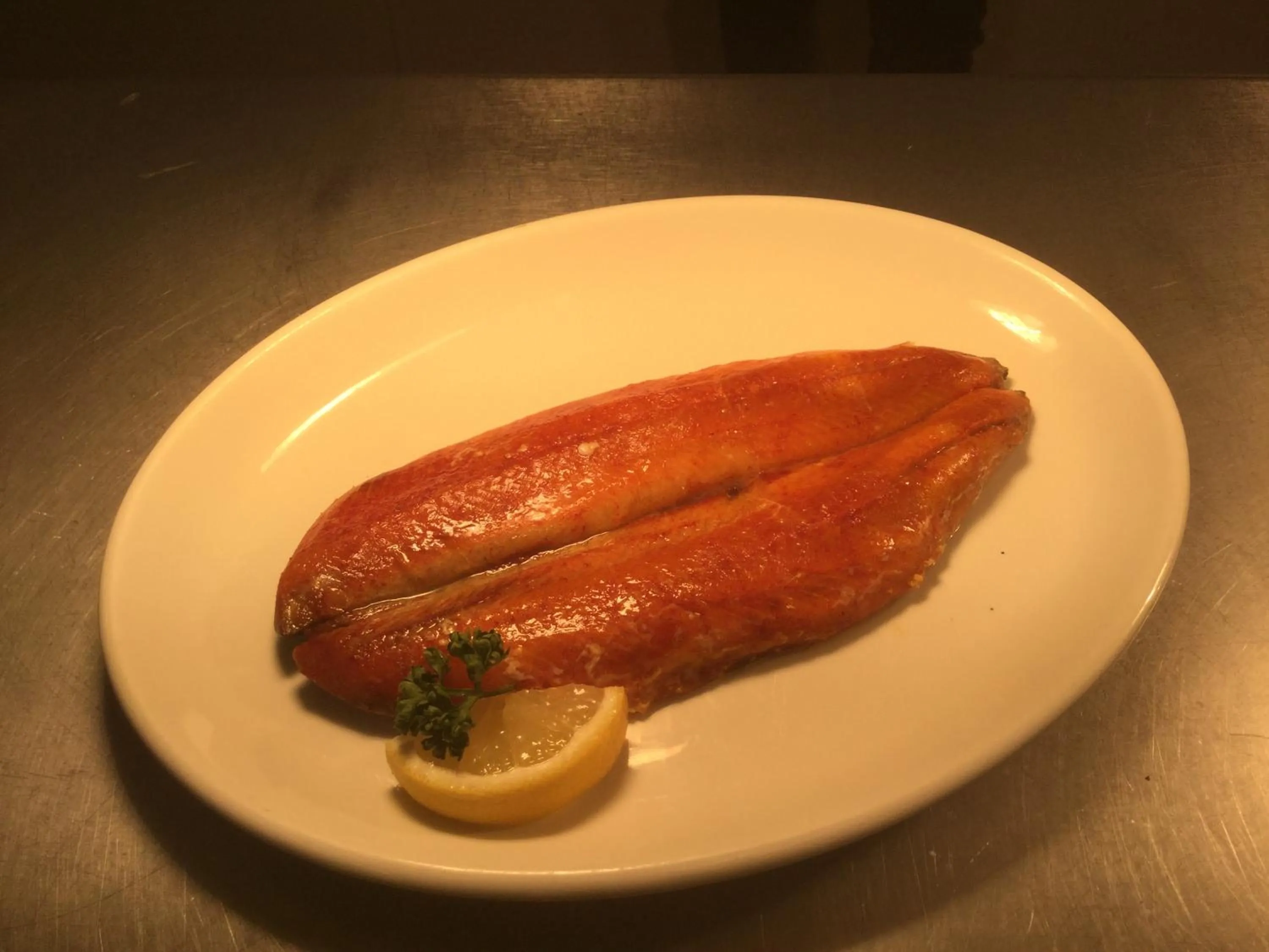 Breakfast in Black Swan