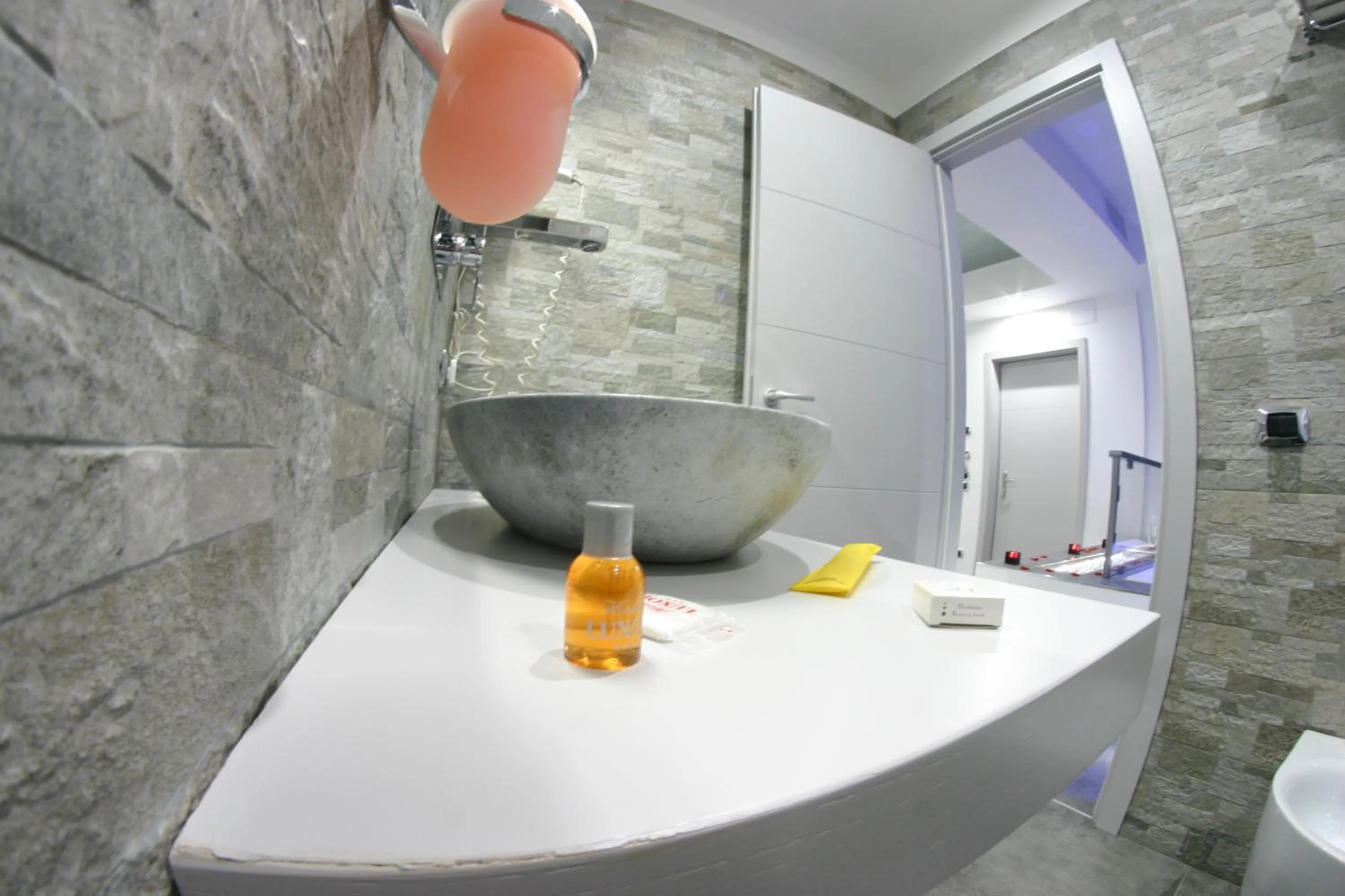 Bathroom in Hotel Luxor