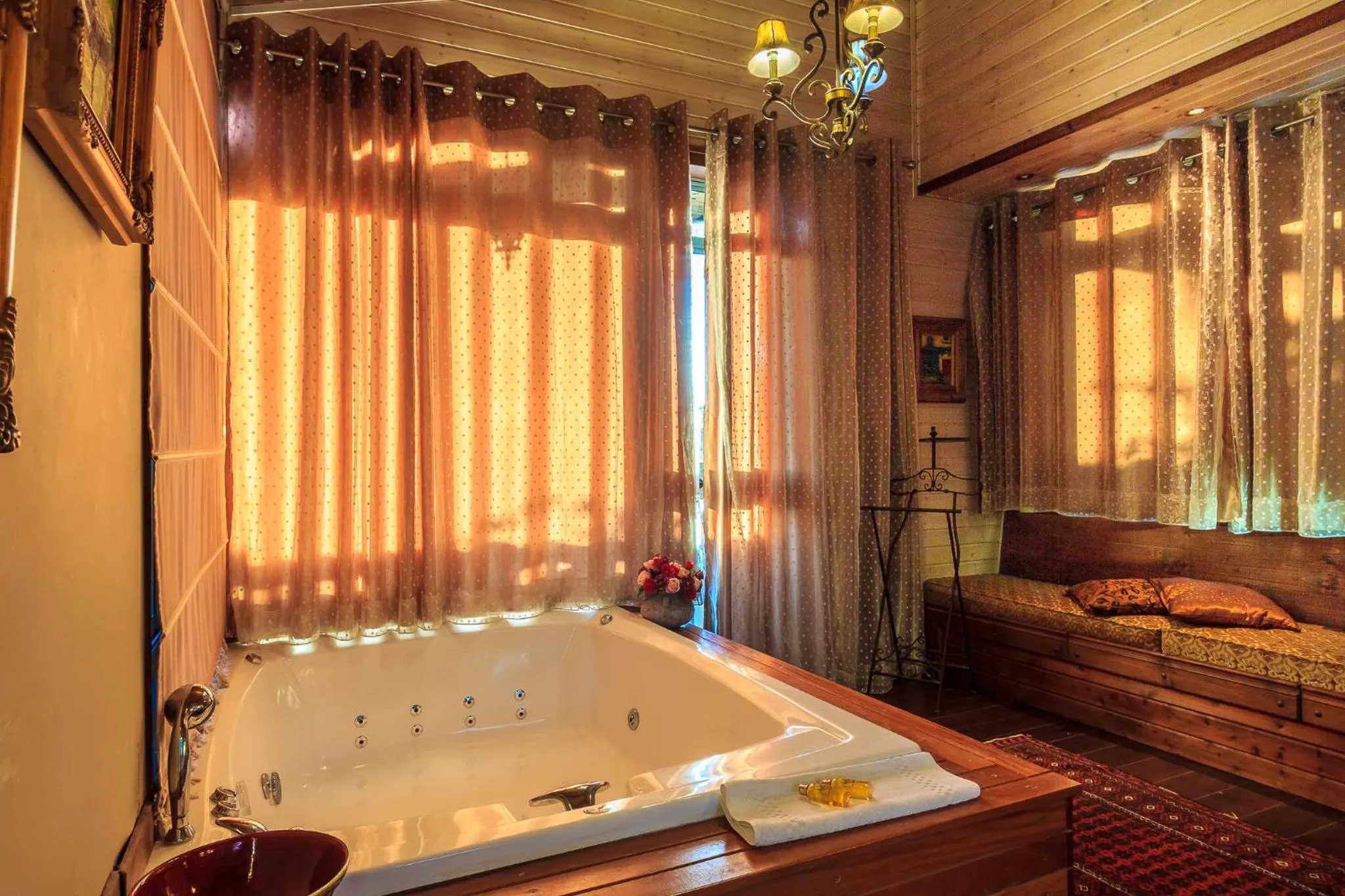 Bed in Betzel Ha'Ella