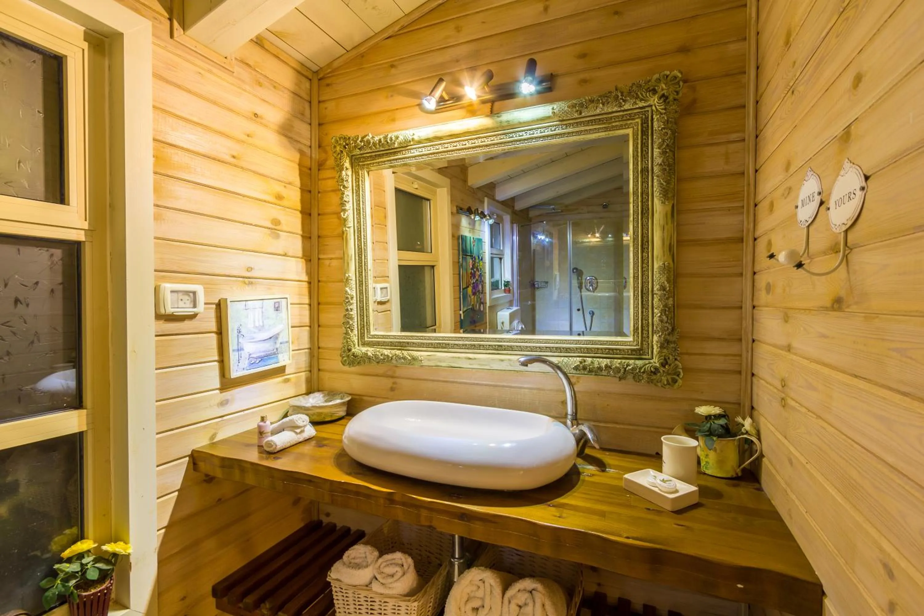 Bathroom in Betzel Ha'Ella