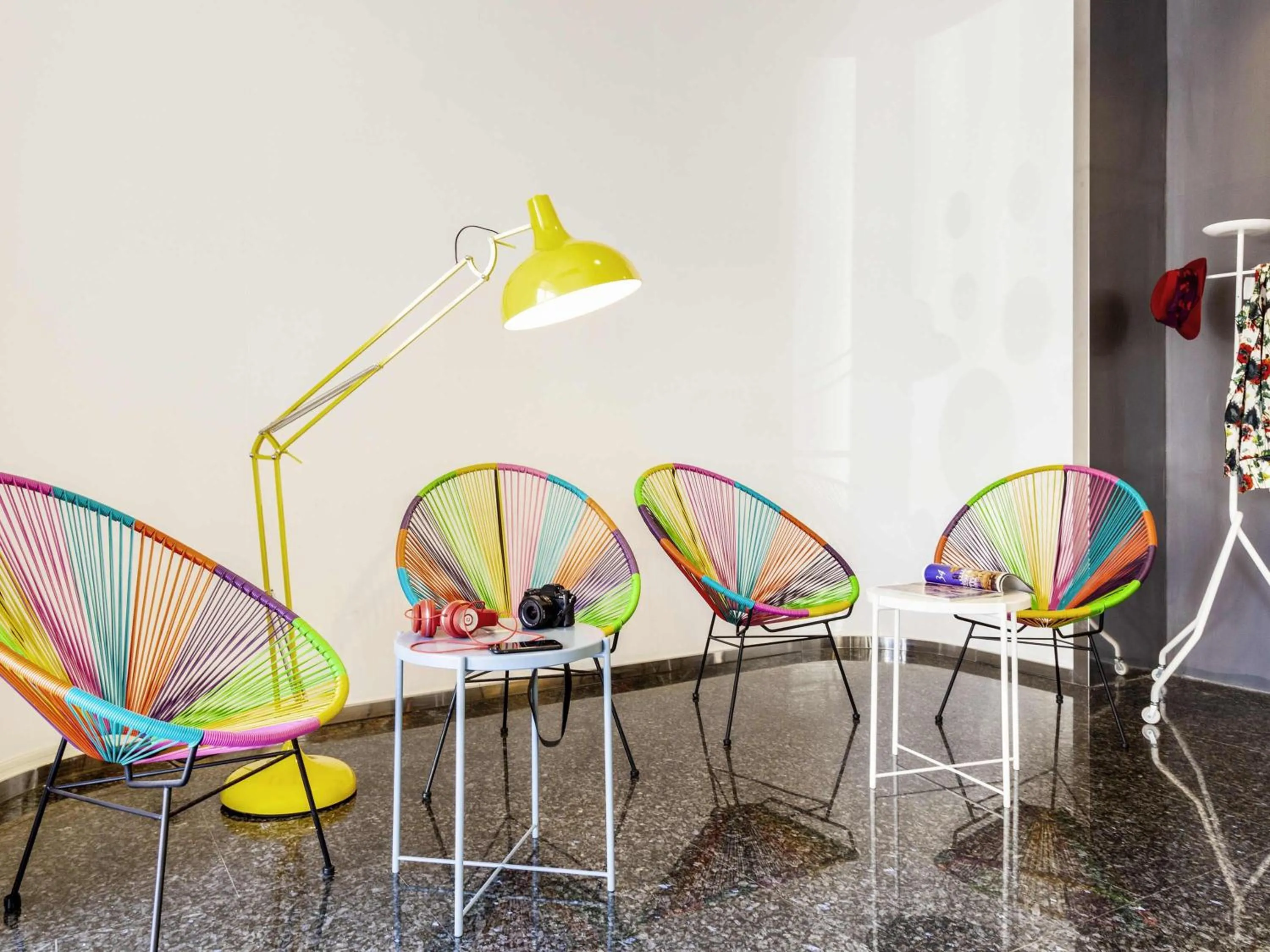 Lounge or bar in Ibis Styles Brindisi