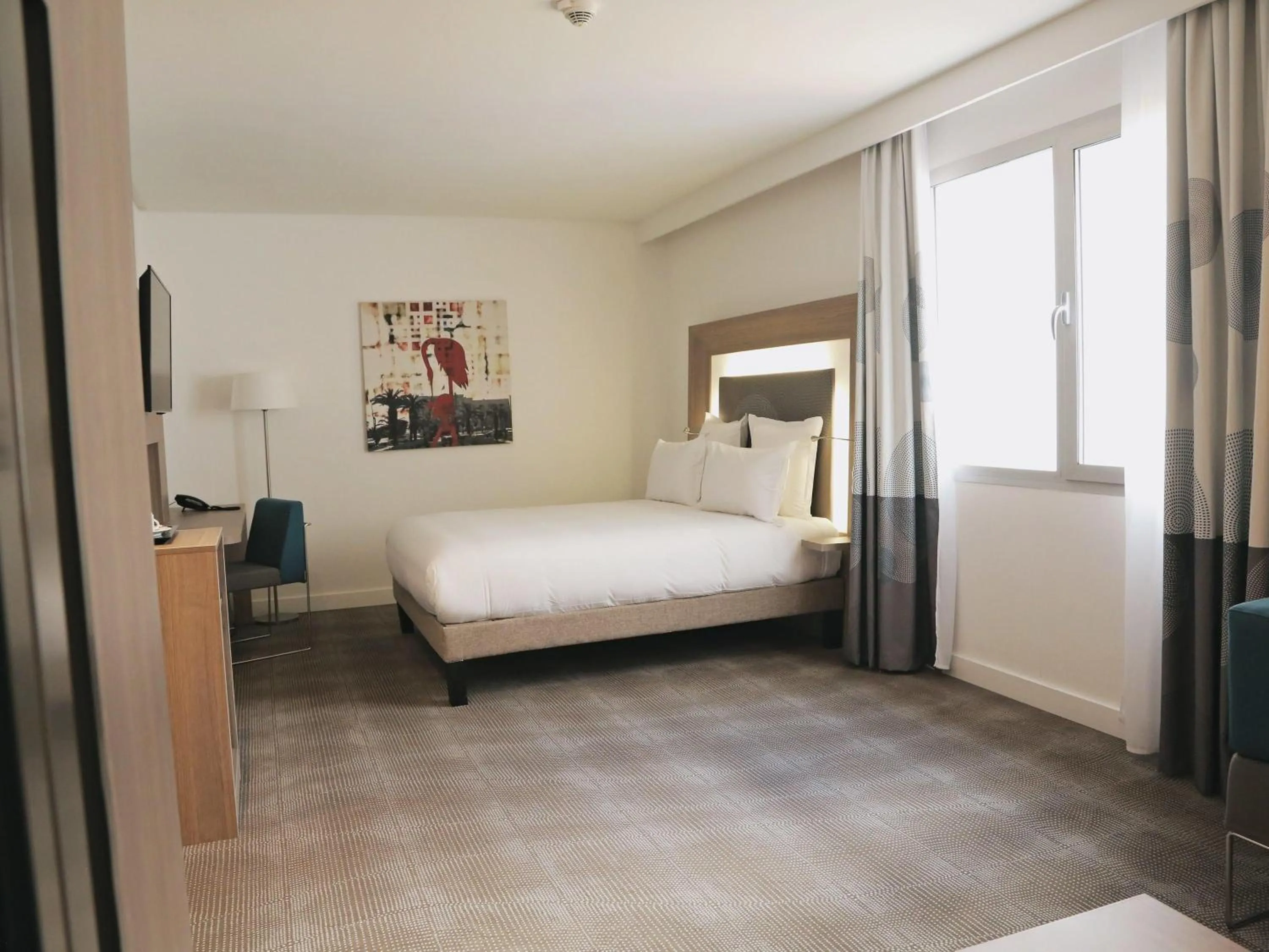 Bedroom, Bed in Novotel Mohammedia