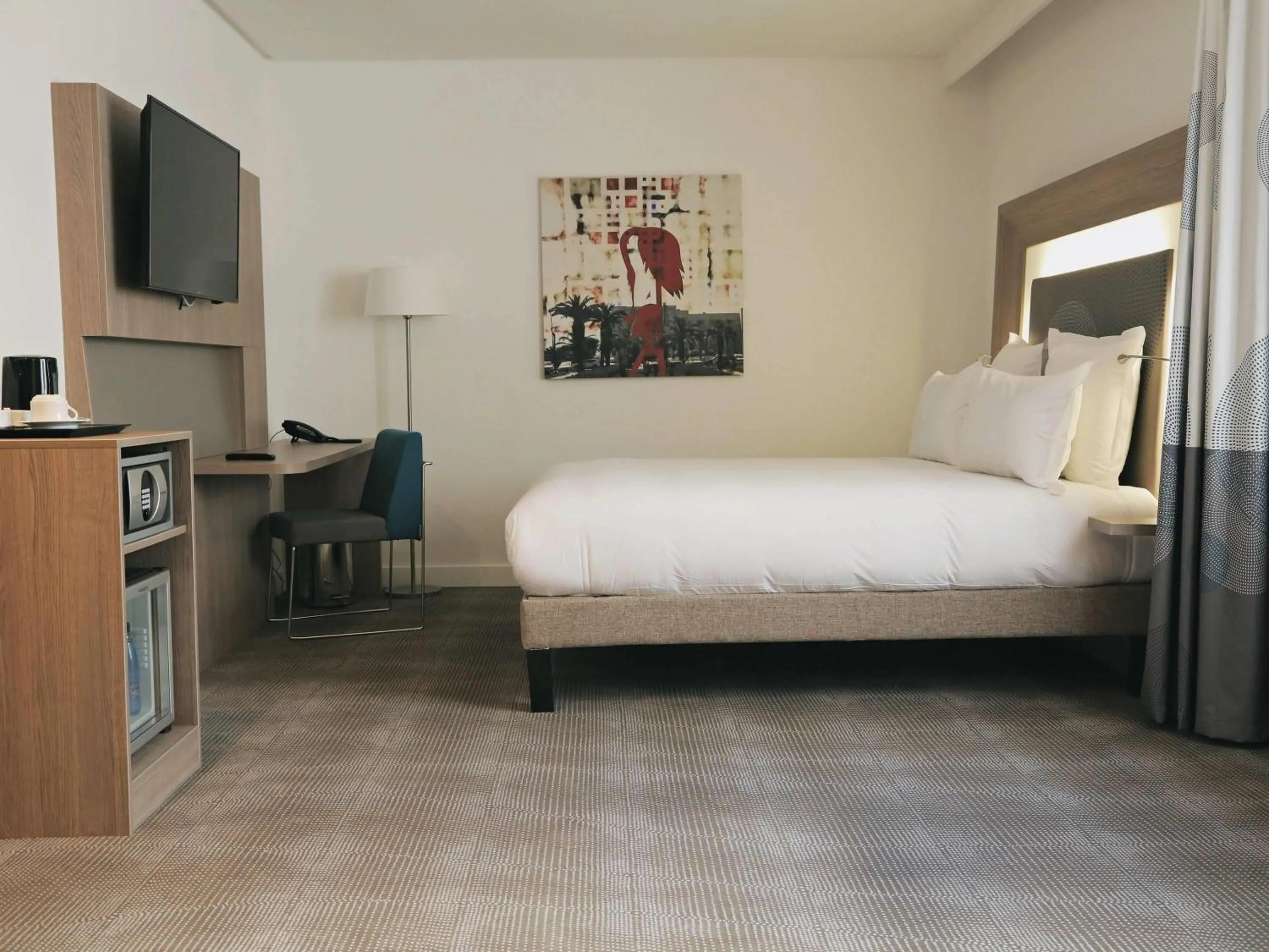 Bedroom, Bed in Novotel Mohammedia