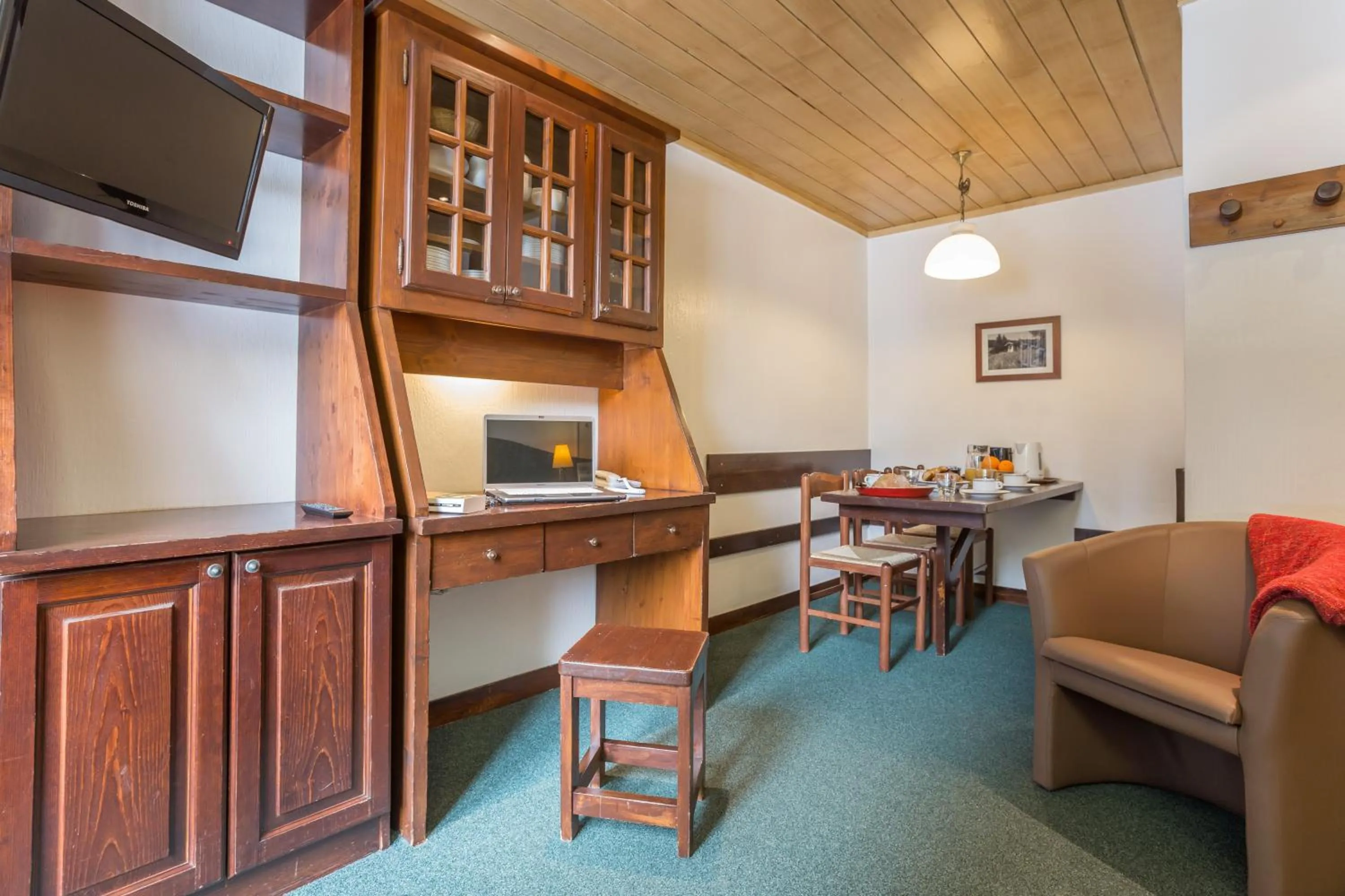 Communal lounge/ TV room in Résidence Pierre & Vacances Le Mont d'Arbois