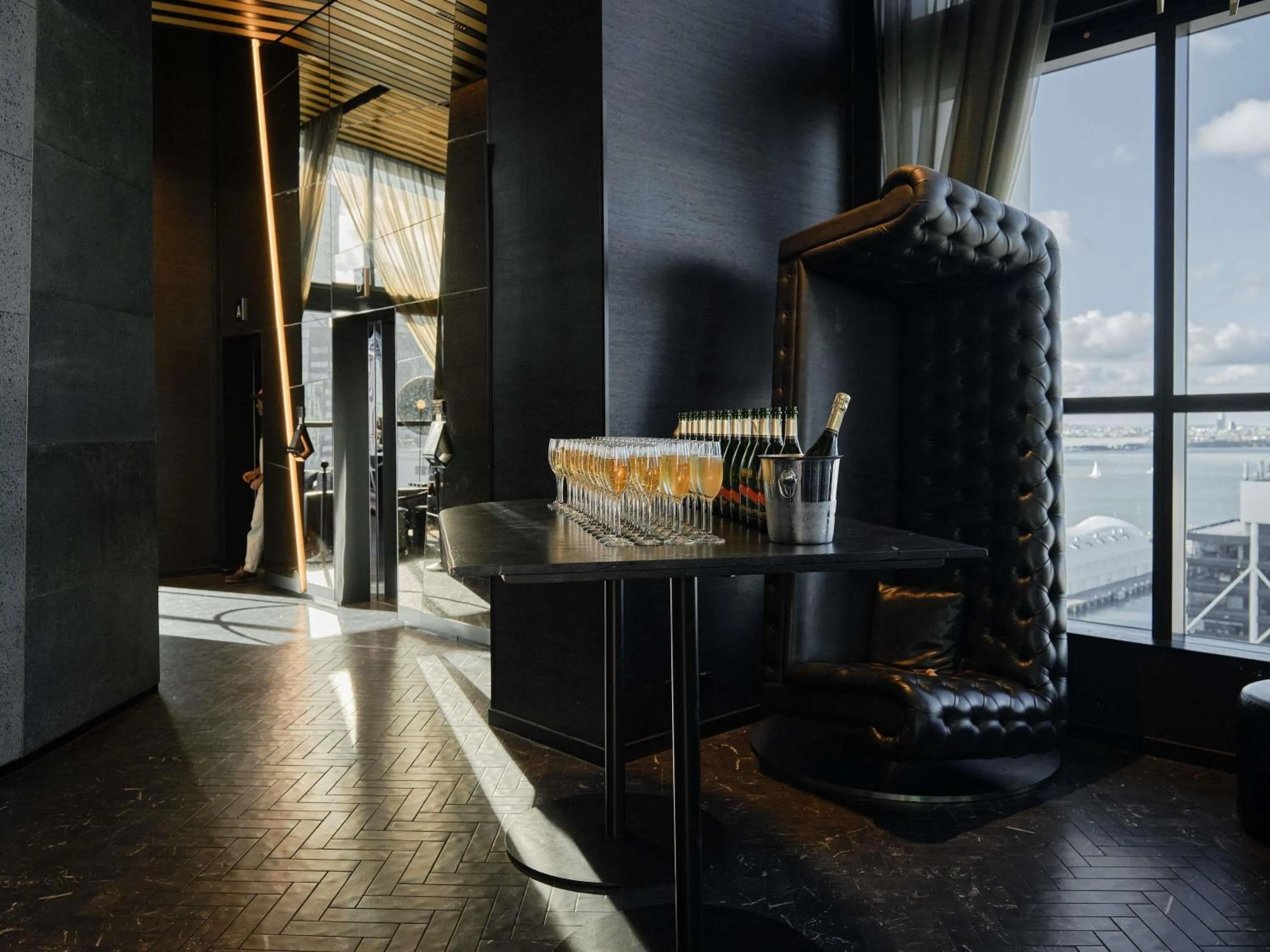 Lounge or bar in SO/ Auckland