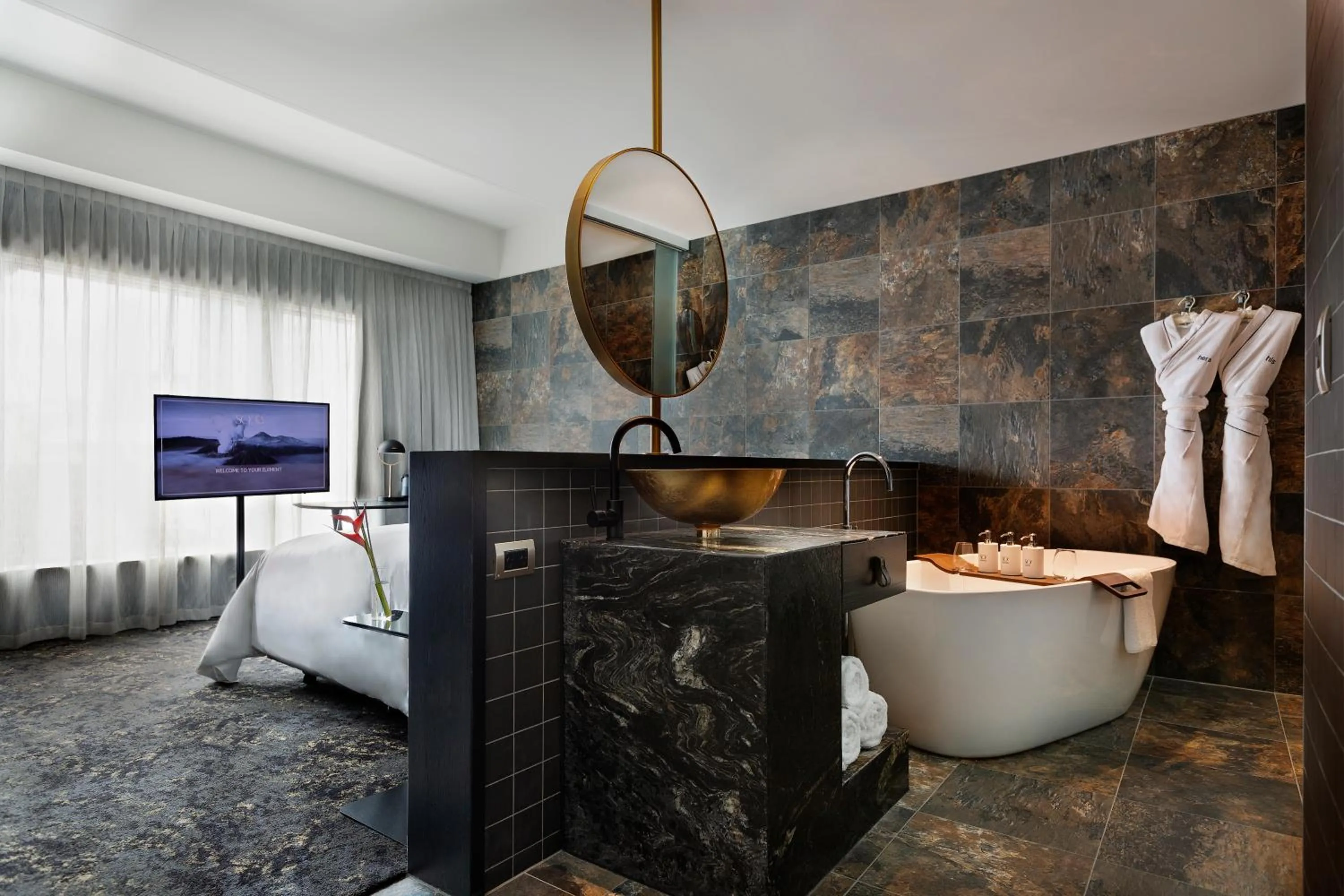 TV and multimedia in SO/ Auckland