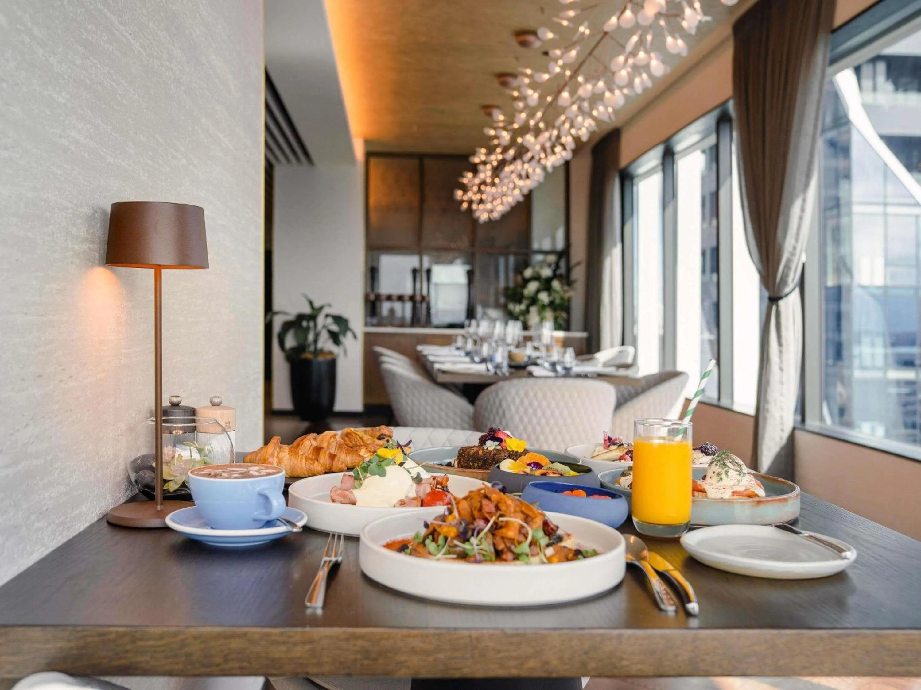 Restaurant/places to eat in SO/ Auckland