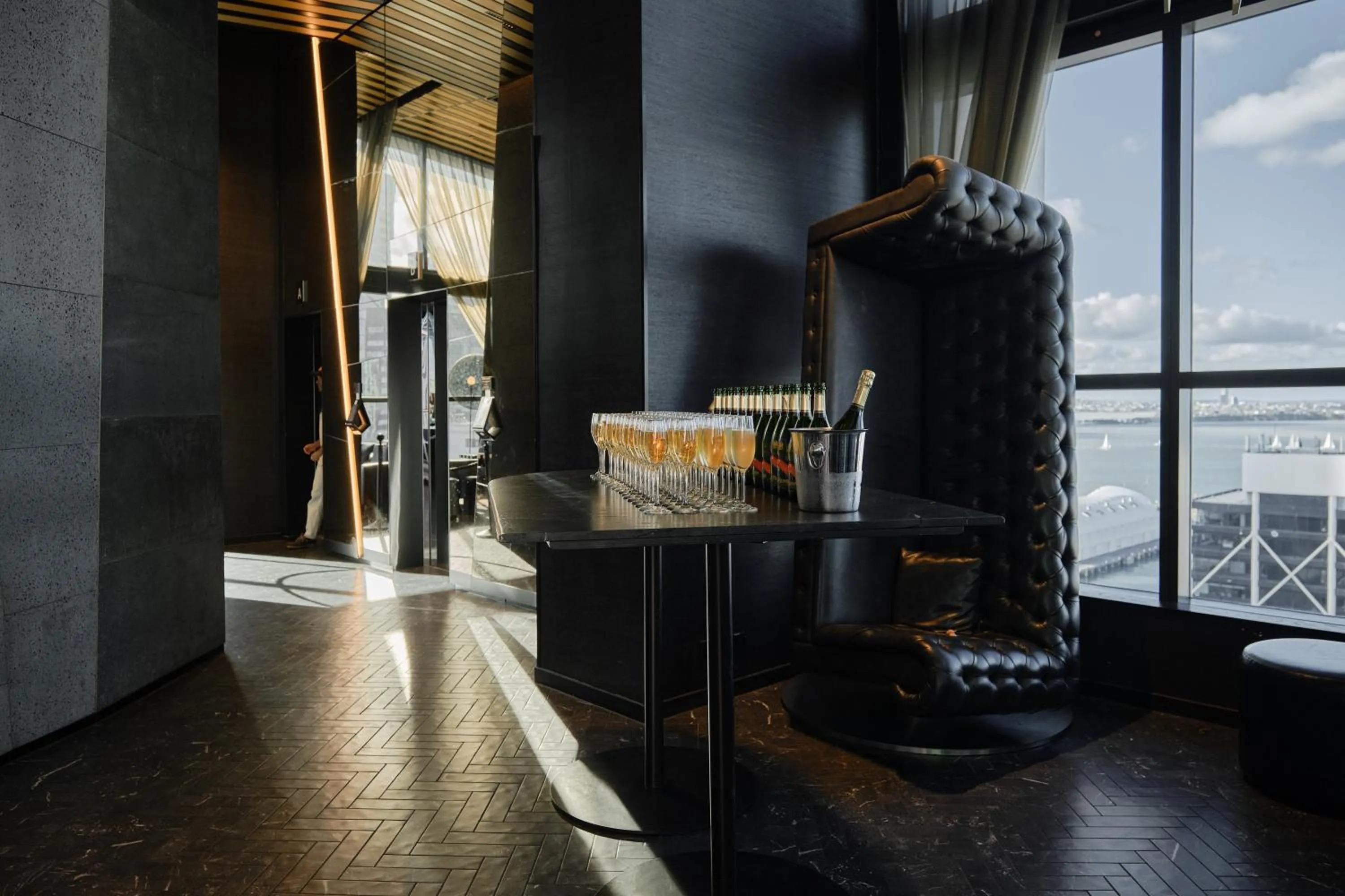 Lounge or bar in SO/ Auckland