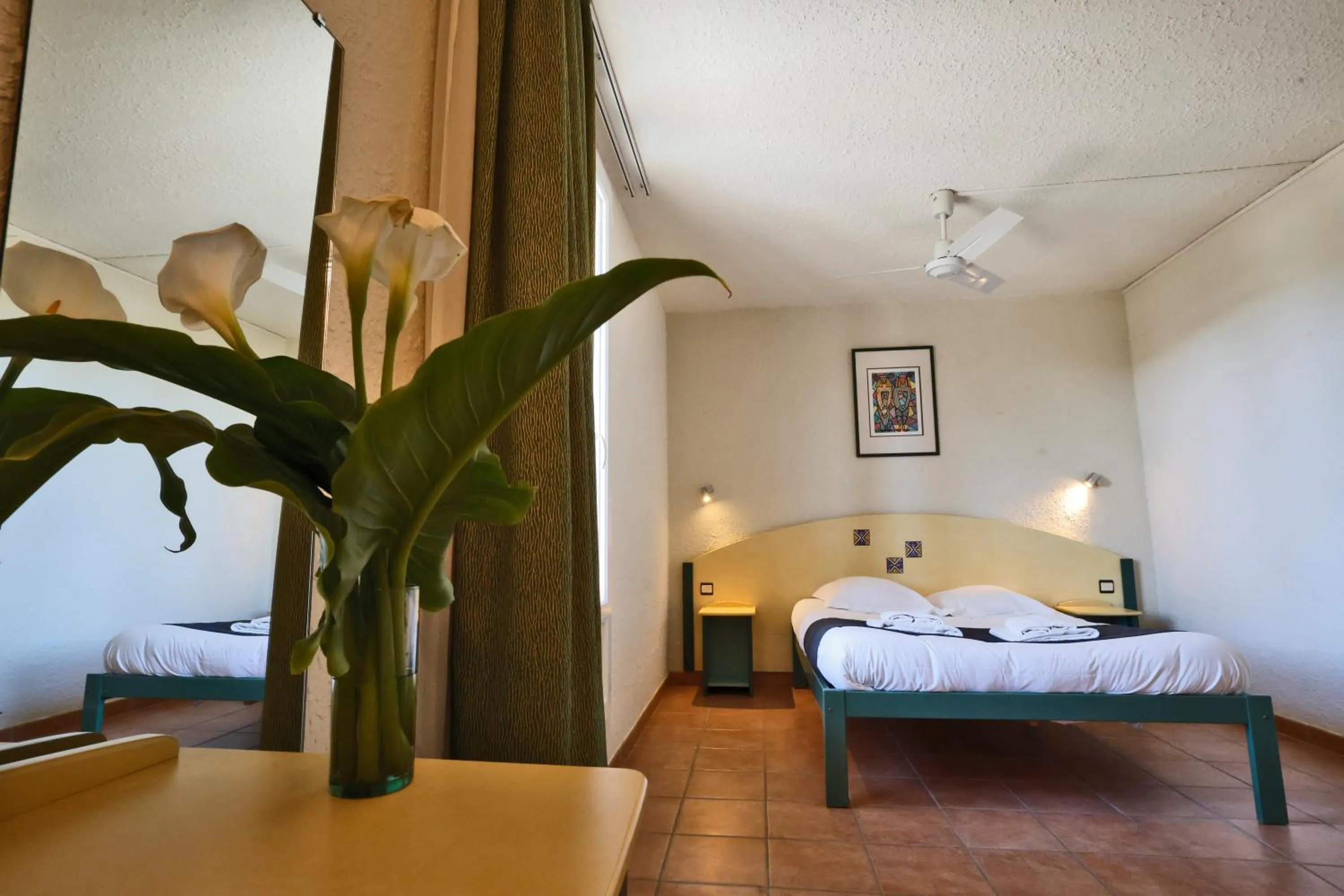 Bedroom, Bed in Village vacances Le Hameau des Oliviers