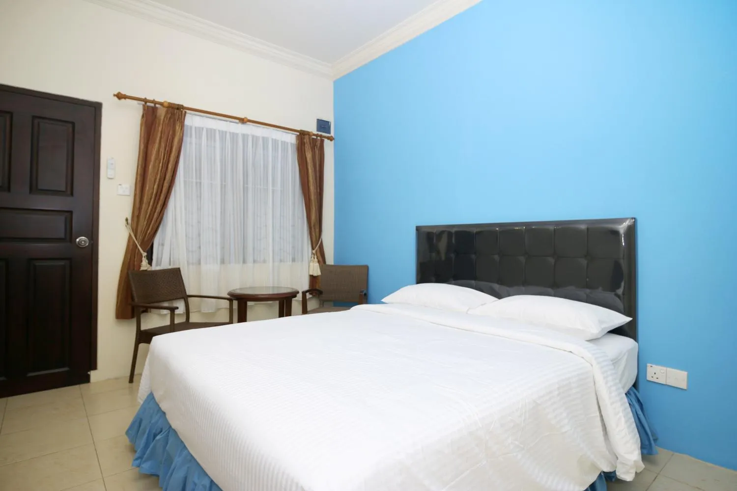 Bedroom, Bed in Safina Inn Syariah Sekupang Batam