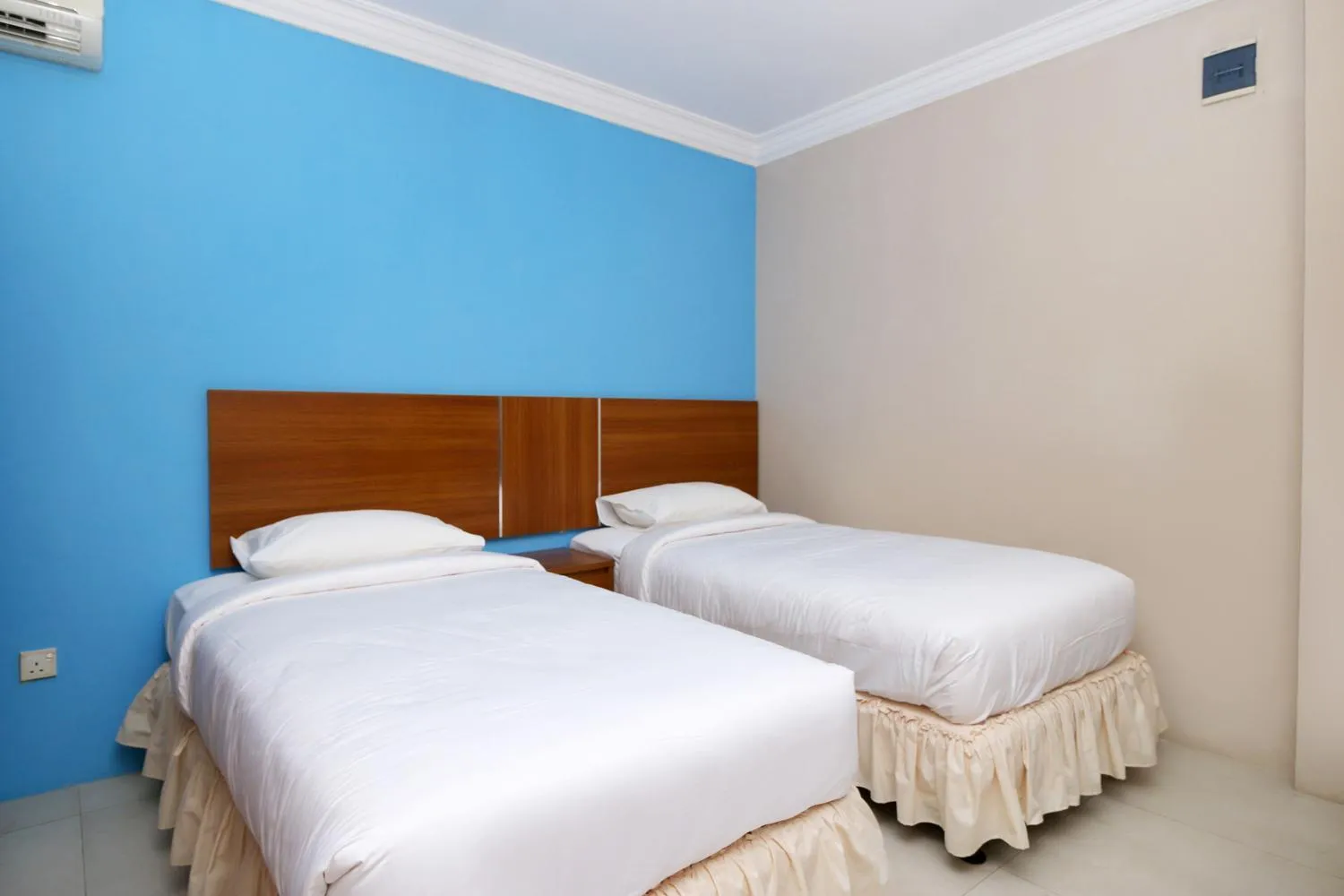 Bedroom, Bed in Safina Inn Syariah Sekupang Batam