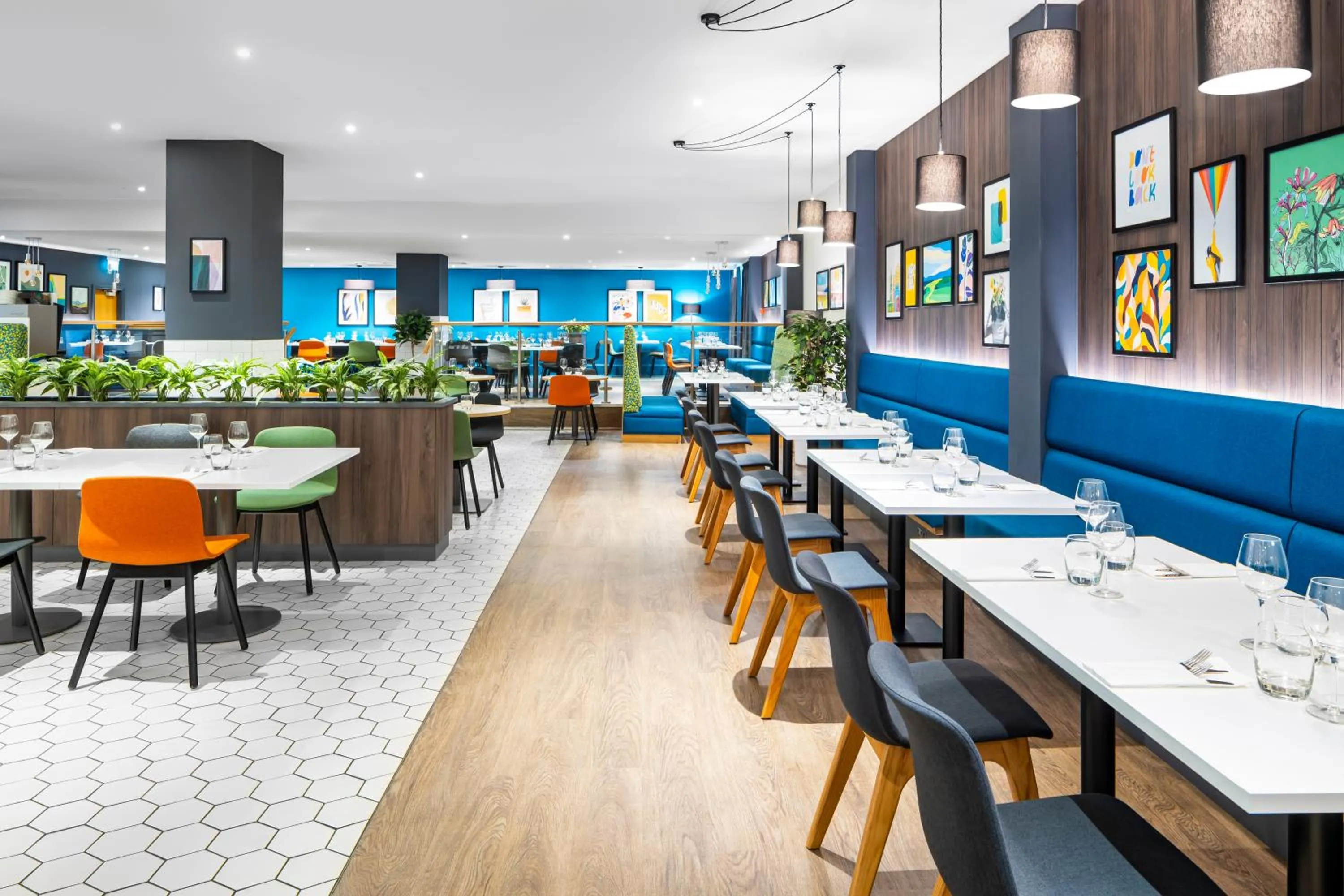 Restaurant/places to eat in Holiday Inn Leicester City by IHG